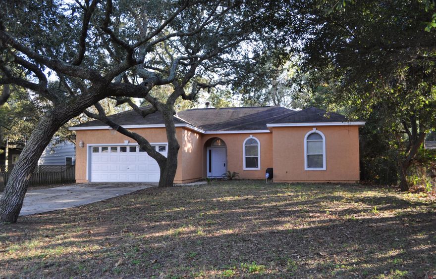 Great family home in quiet location near Bay Point. This 3BR/2BA home features a split-bedroom floor plan, built-in bookcases flanking a fireplace, granite counters and stainless steel appliances in the kitchen, and a bonus room/den off the living area. The home offers lots of storage space and there is a two car garage for parking. You're convenient to shopping, golf courses, restaurants and more! All info is approx. and must be verified by Buyers if important.