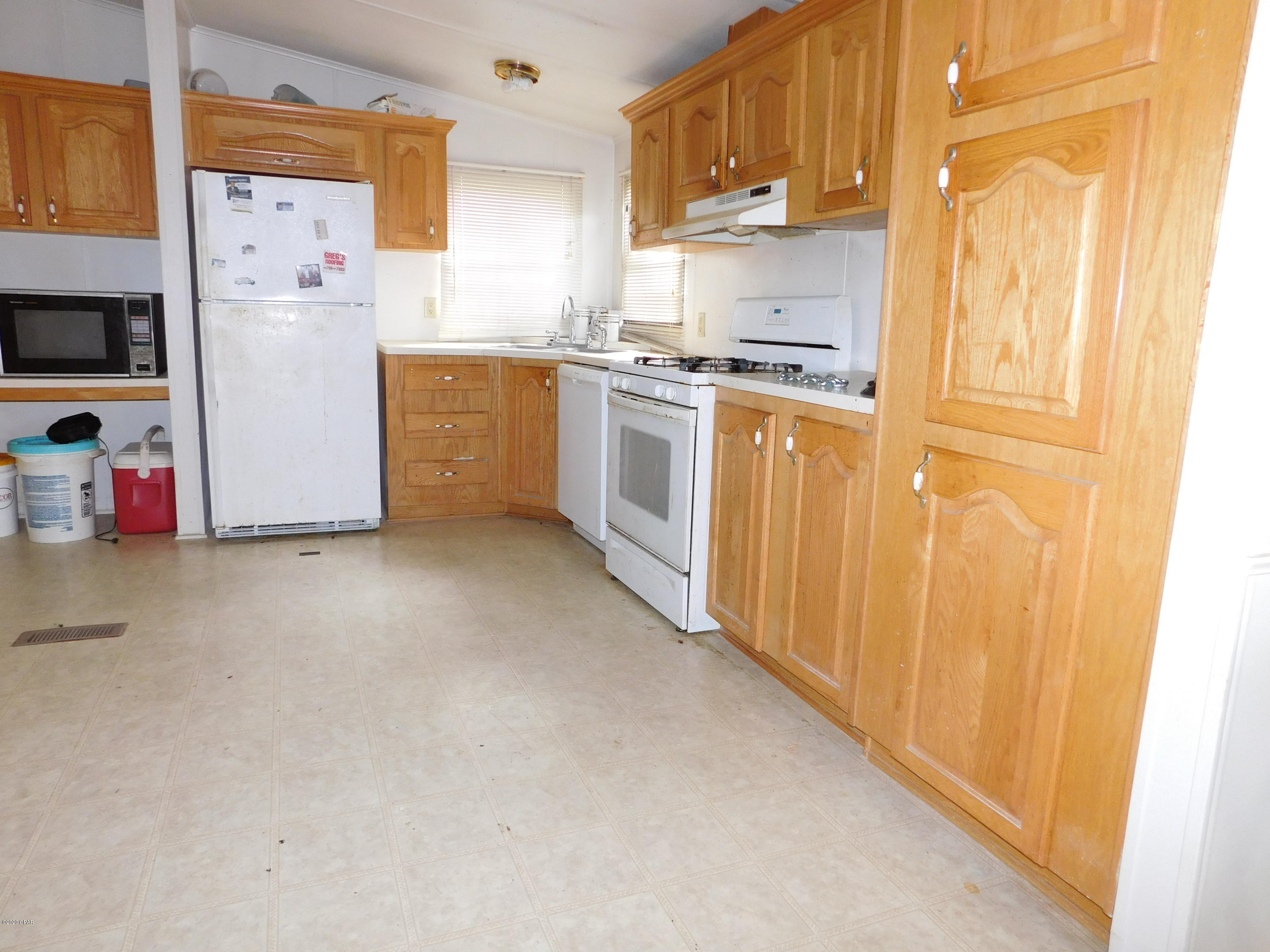 [No Recorded Subdiv] - Residential