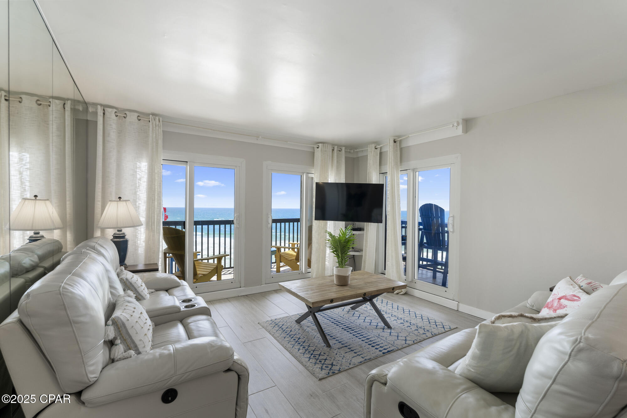 Pinnacle Port - Residential