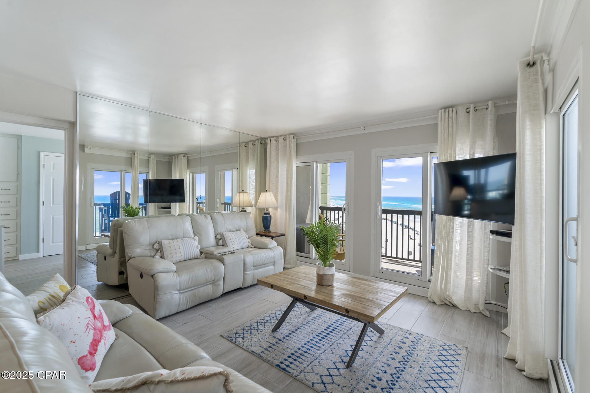 Pinnacle Port - Residential