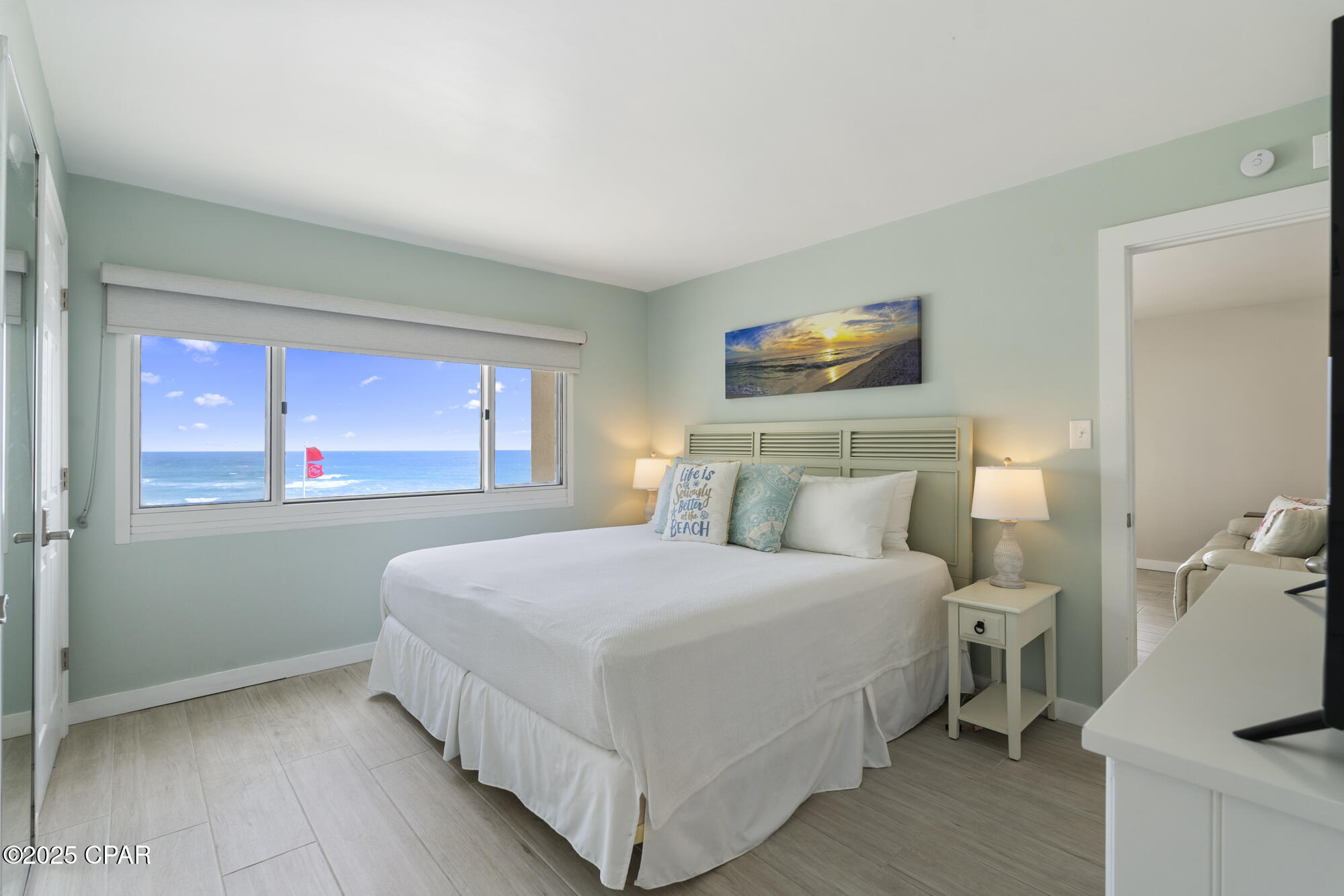 Pinnacle Port - Residential