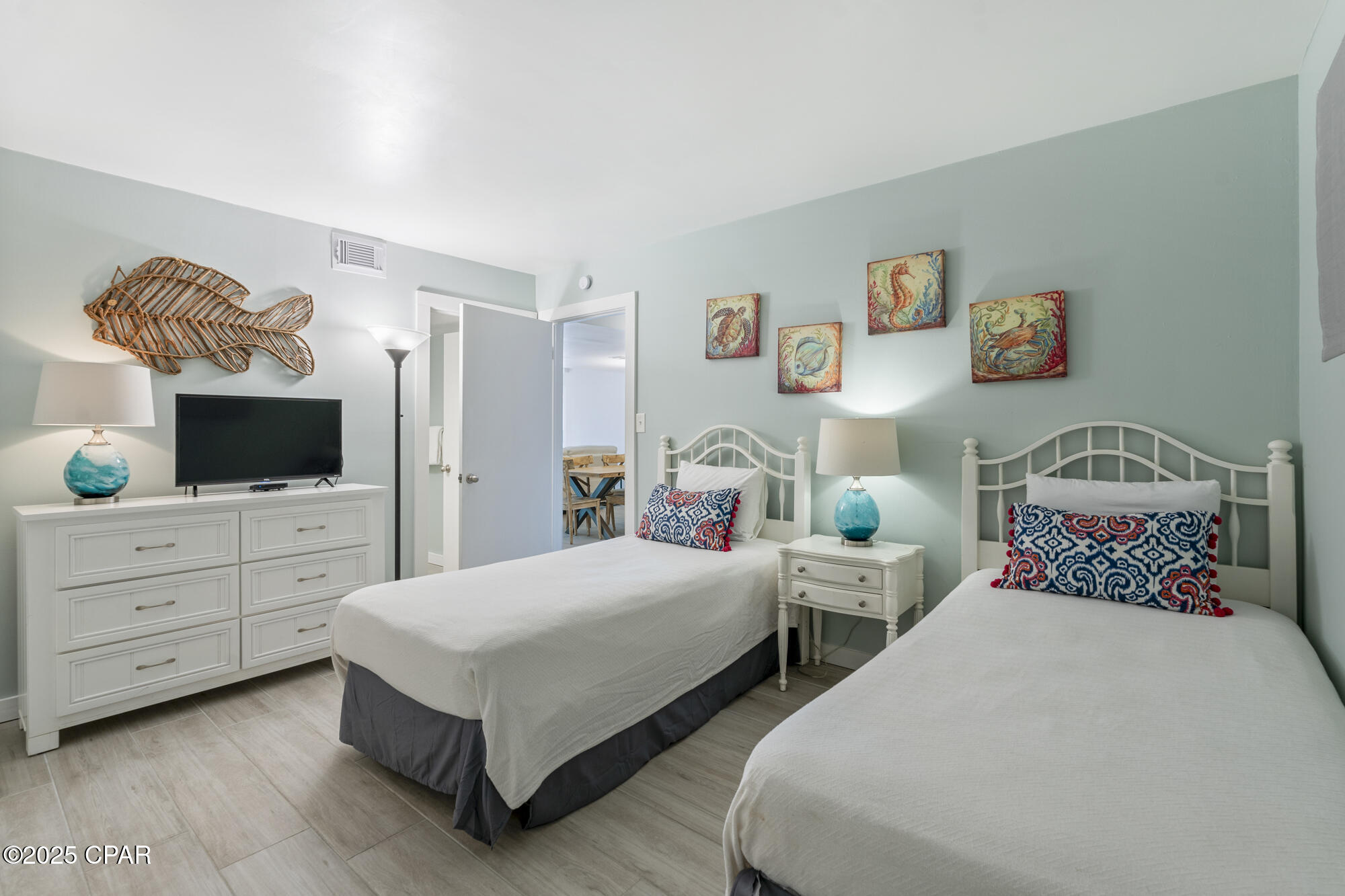 Pinnacle Port - Residential