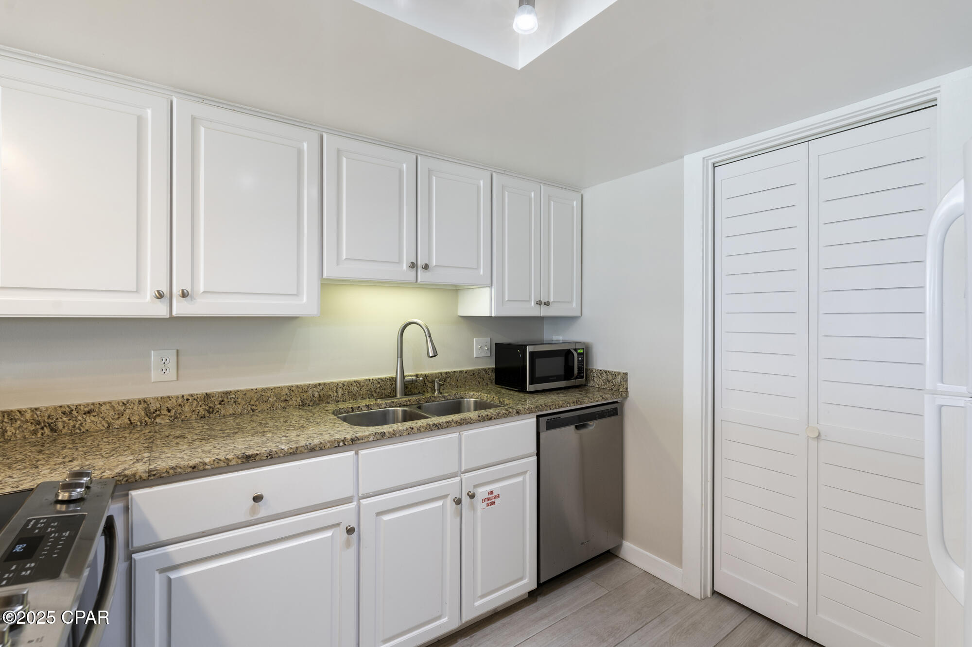 Pinnacle Port - Residential