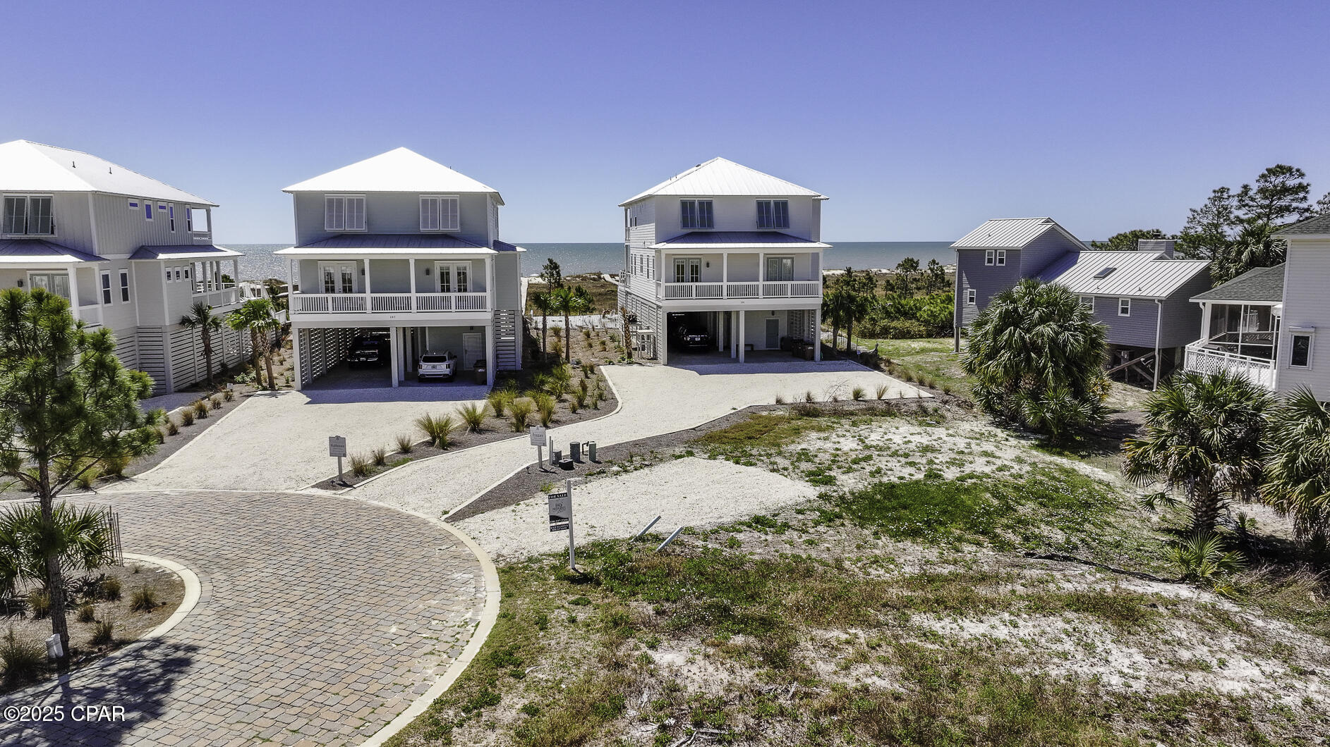 Villa Del Sol - Land