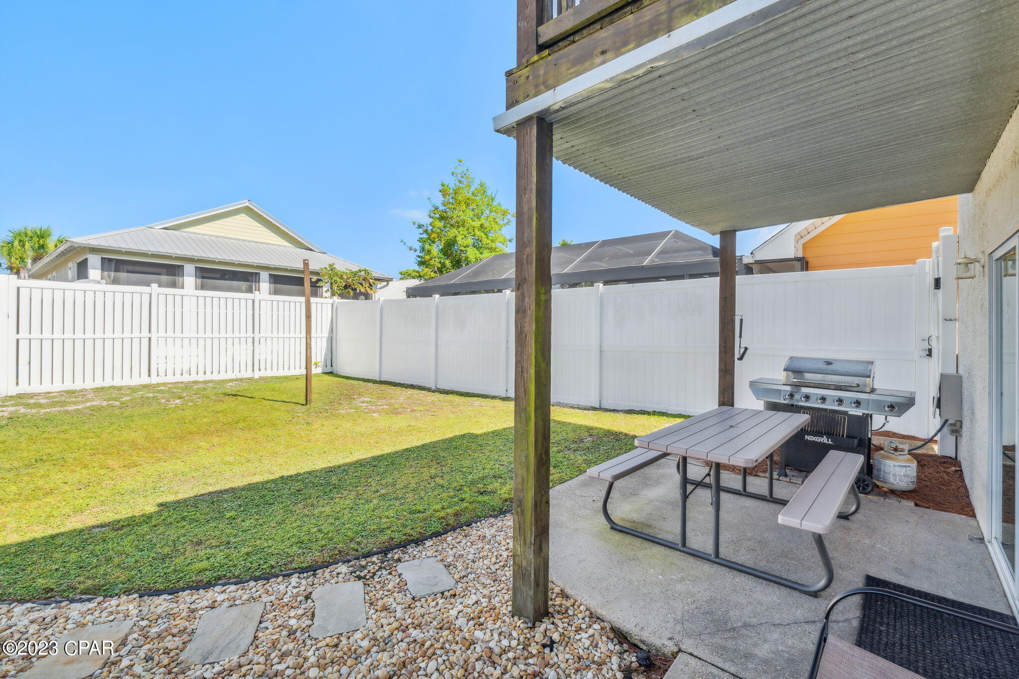 Bel Air - Residential