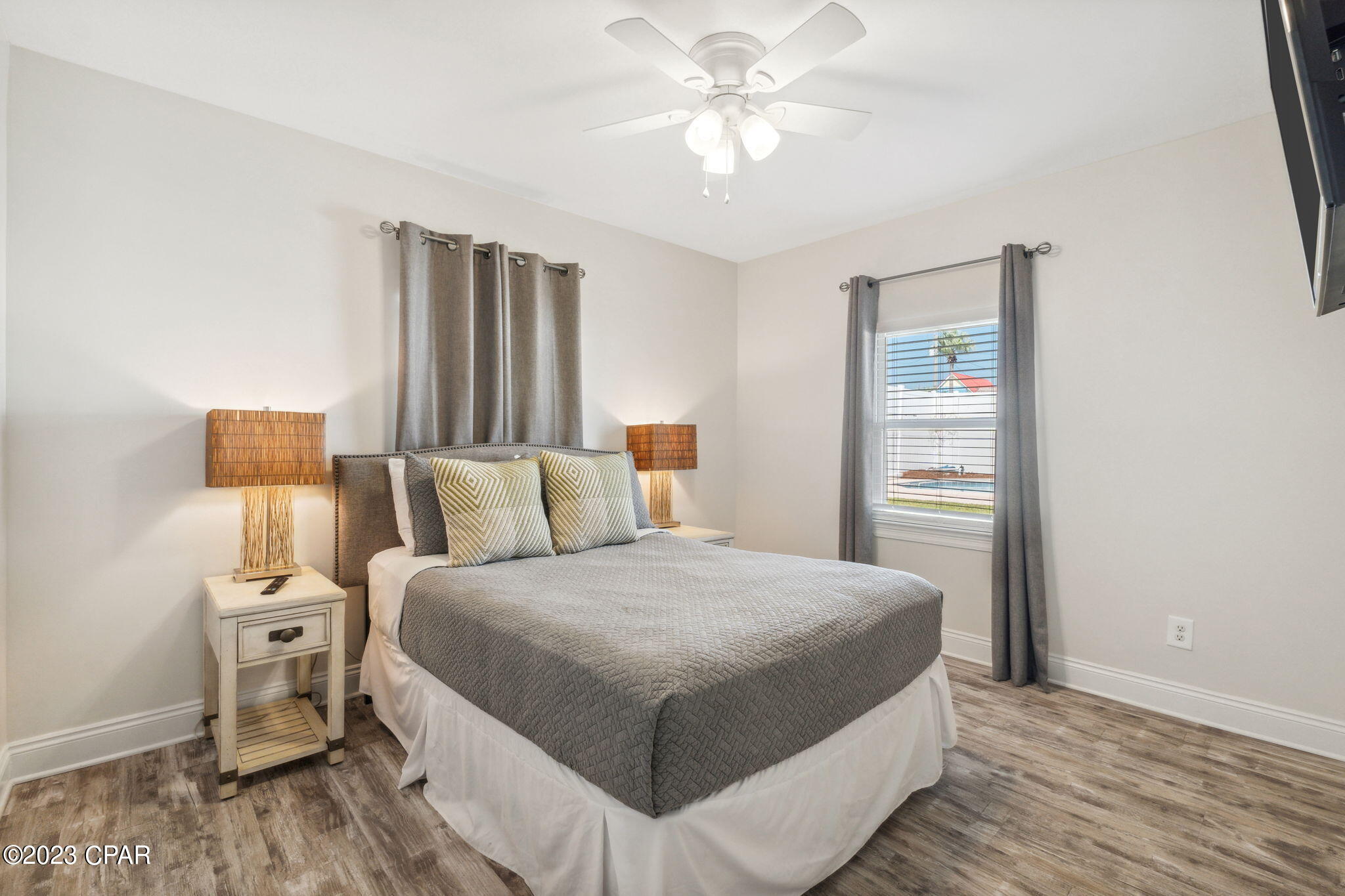 Bel Air - Residential