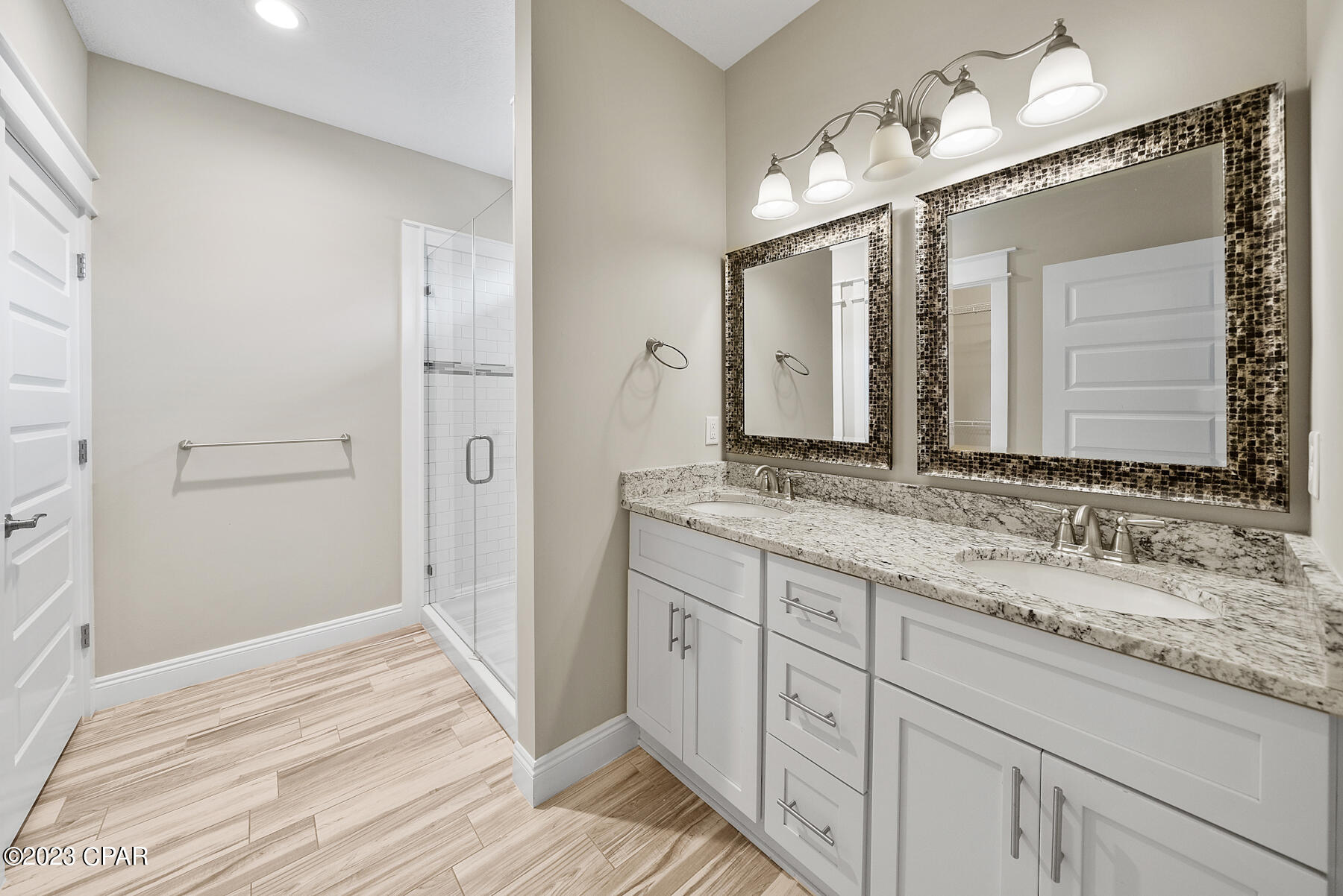 [No Recorded Subdiv] - Residential Lease