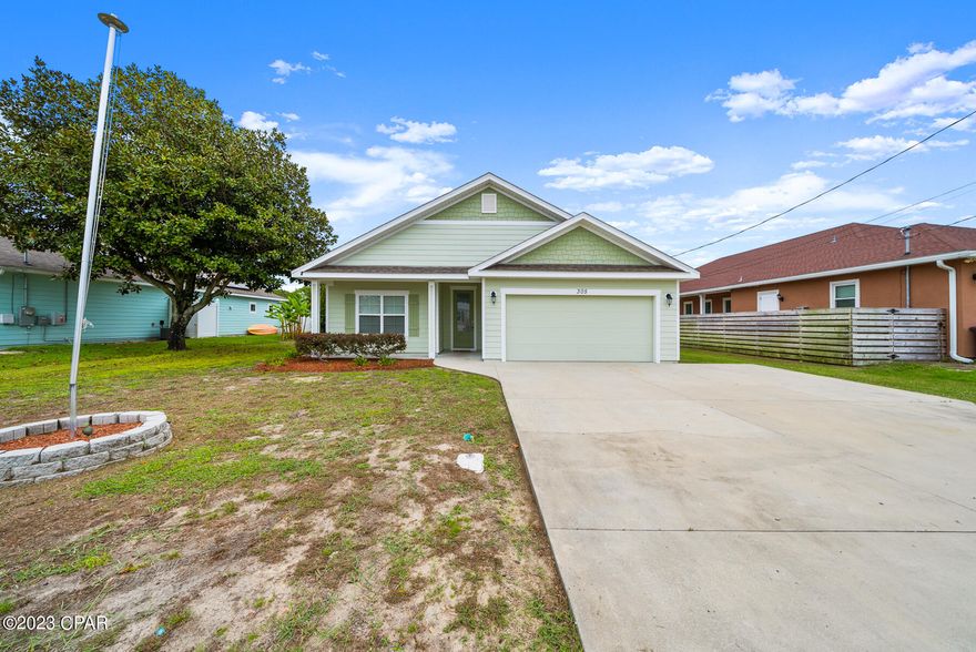 Spacious 3-Bedroom Home with Modern Amenities!

Welcome to 305 Evergreen, where every corner of this home exudes comfort and style. With a beautifully designed spacious floor plan, this 3-bedroom, 2.5-bath property promises a blend of luxury and functionality that's hard to resist.

Key Features:
Spacious Floor Plan: Enjoy the freedom and flexibility of a generously spaced layout, perfect for both relaxation and entertainment.

Bright Kitchen: Let your culinary skills shine in a well-lit kitchen, complete with granite countertops that add a touch of elegance.

Master Suite: Retreat to a spacious master bedroom featuring a walk-in closet and an en-suite bathroom with a double vanity for added convenience.

Outdoor Space: Revel in the expansive backyard, perfect for gatherings, gardening, or simply soaking up the sun.

Garage: Benefit from a 2-car garage equipped with shelving, offering ample storage and parking space.

Modern Amenities: The home comes with a state-of-the-art sprinkler system, ensuring your lawn stays green and lush with minimal effort.

Nestled in a sought-after neighborhood, 305 Evergreen offers the perfect blend of indoor luxury and outdoor charm. Whether you're whipping up a meal in the bright kitchen, relaxing in the spacious living area, or enjoying a sunny day in the fully fenced large backyard, this home has something for everyone.

Pets allowed with Owner approval. All utilities to be paid by Tenant. Full size washer and dryer included with rental but will be tenants responsibility to maintenance.

Don't miss out on this exceptional rental opportunity. Contact us today to schedule a viewing!