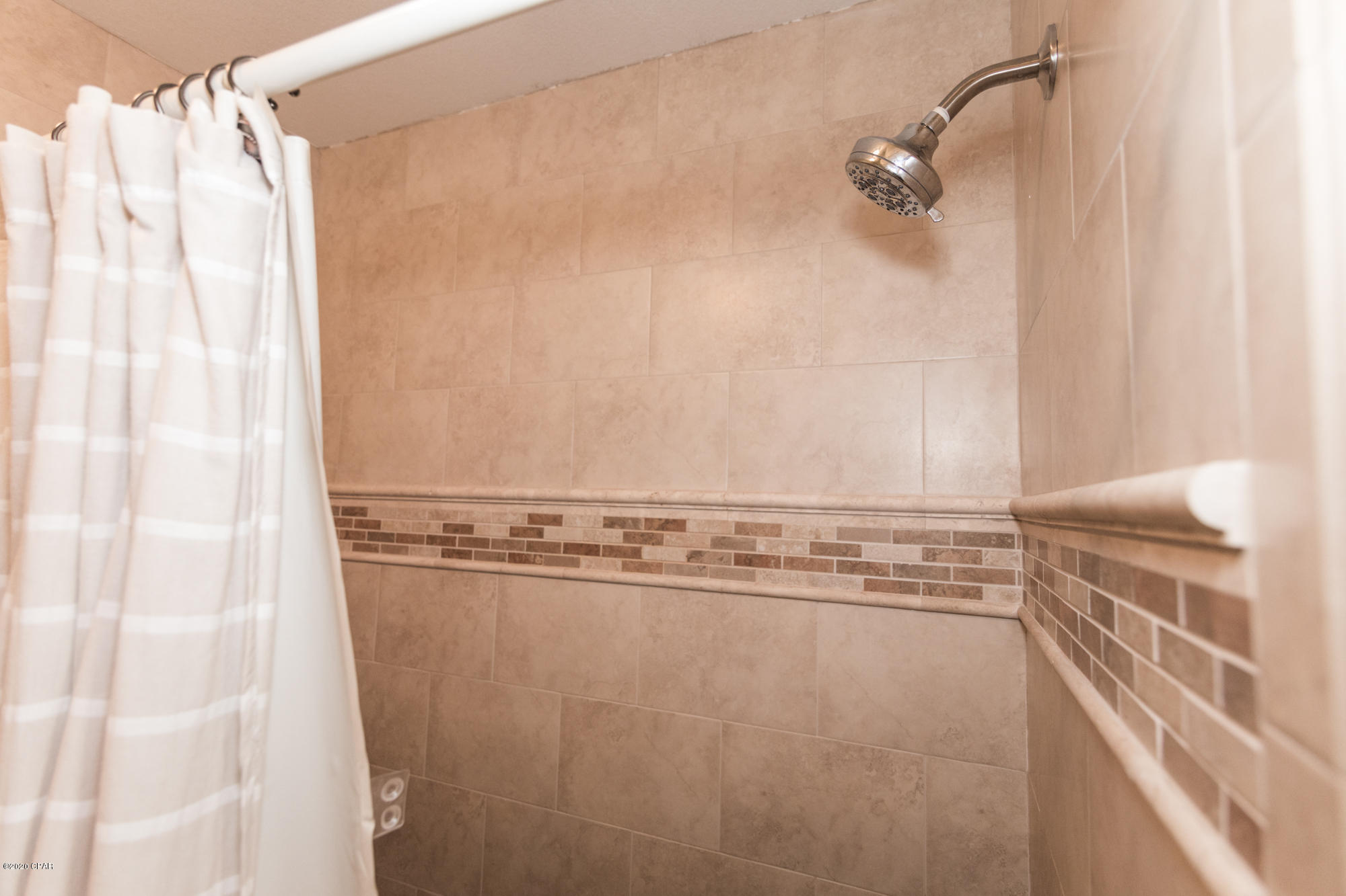 Edgewater Golf Villas V-B - Residential