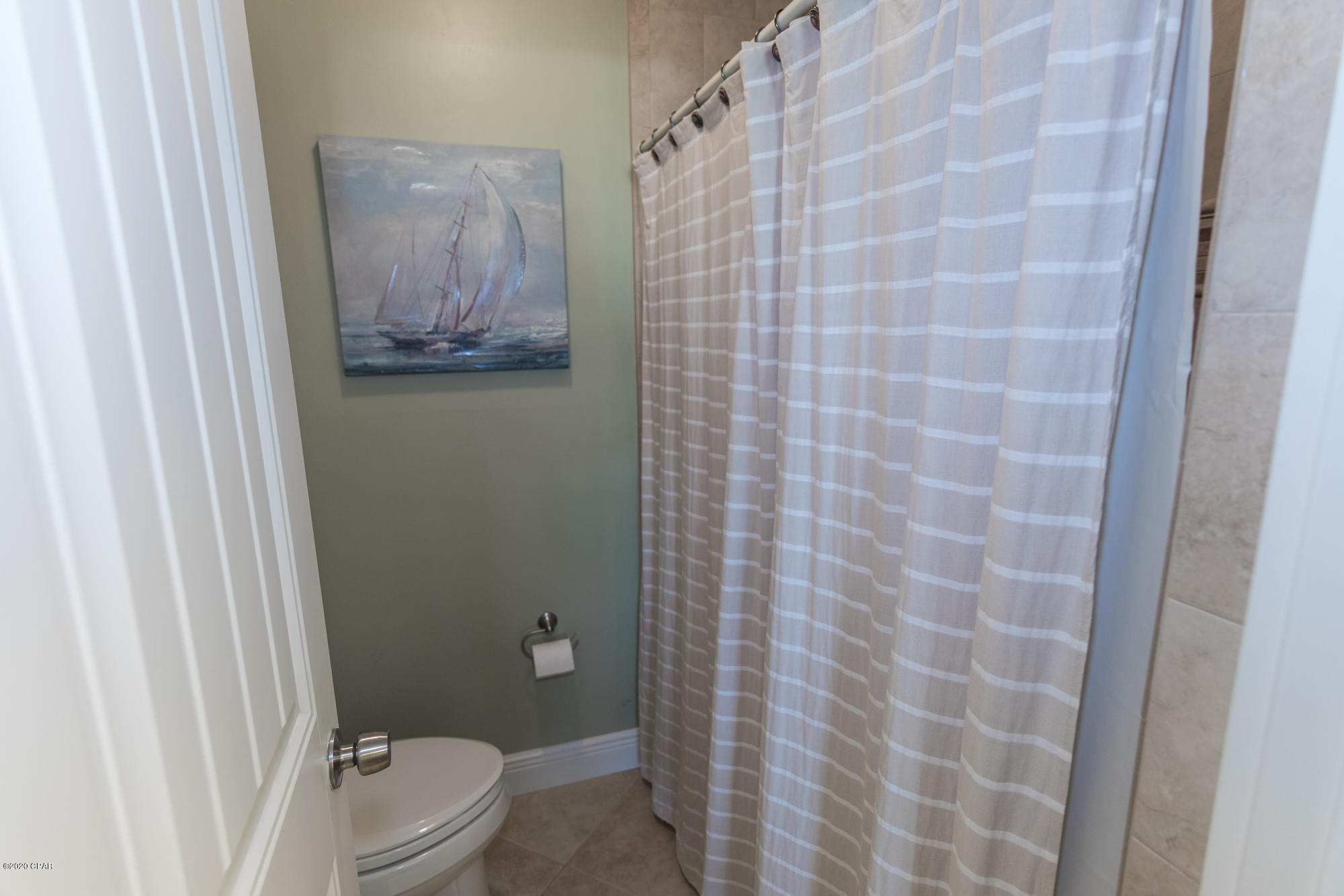 Edgewater Golf Villas V-B - Residential