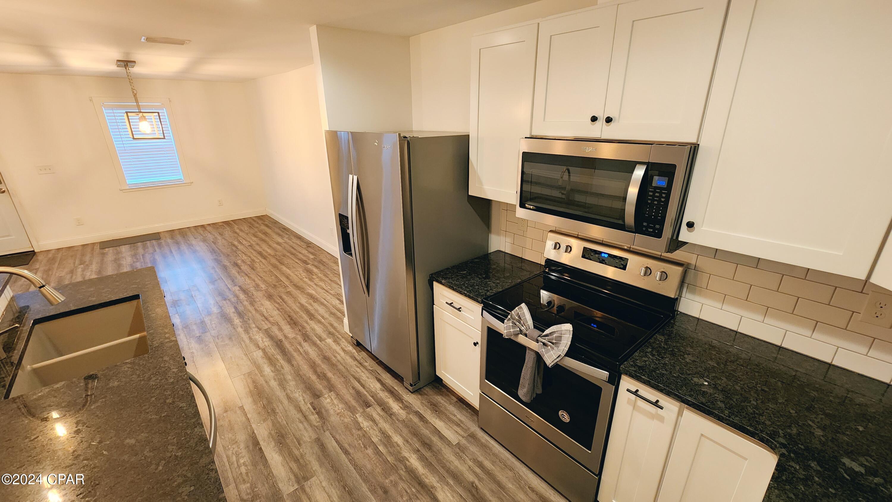 [No Recorded Subdiv] - Residential Lease