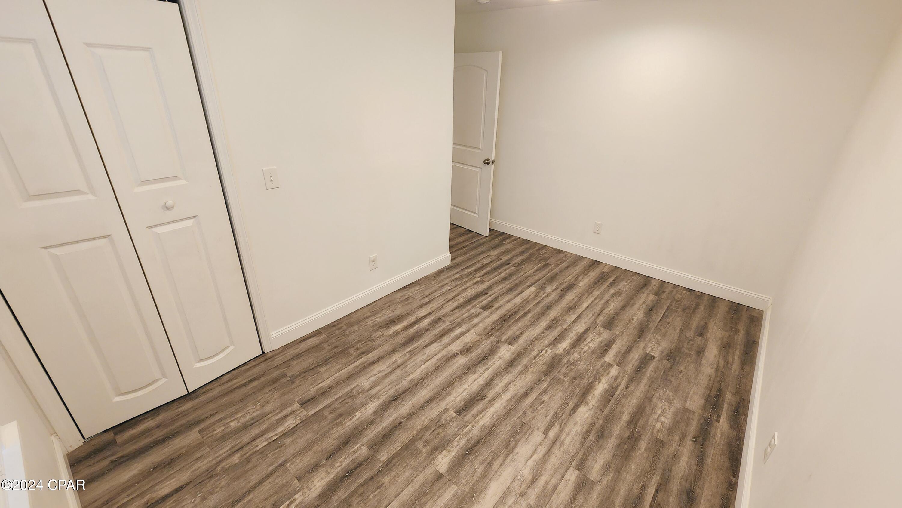 [No Recorded Subdiv] - Residential Lease