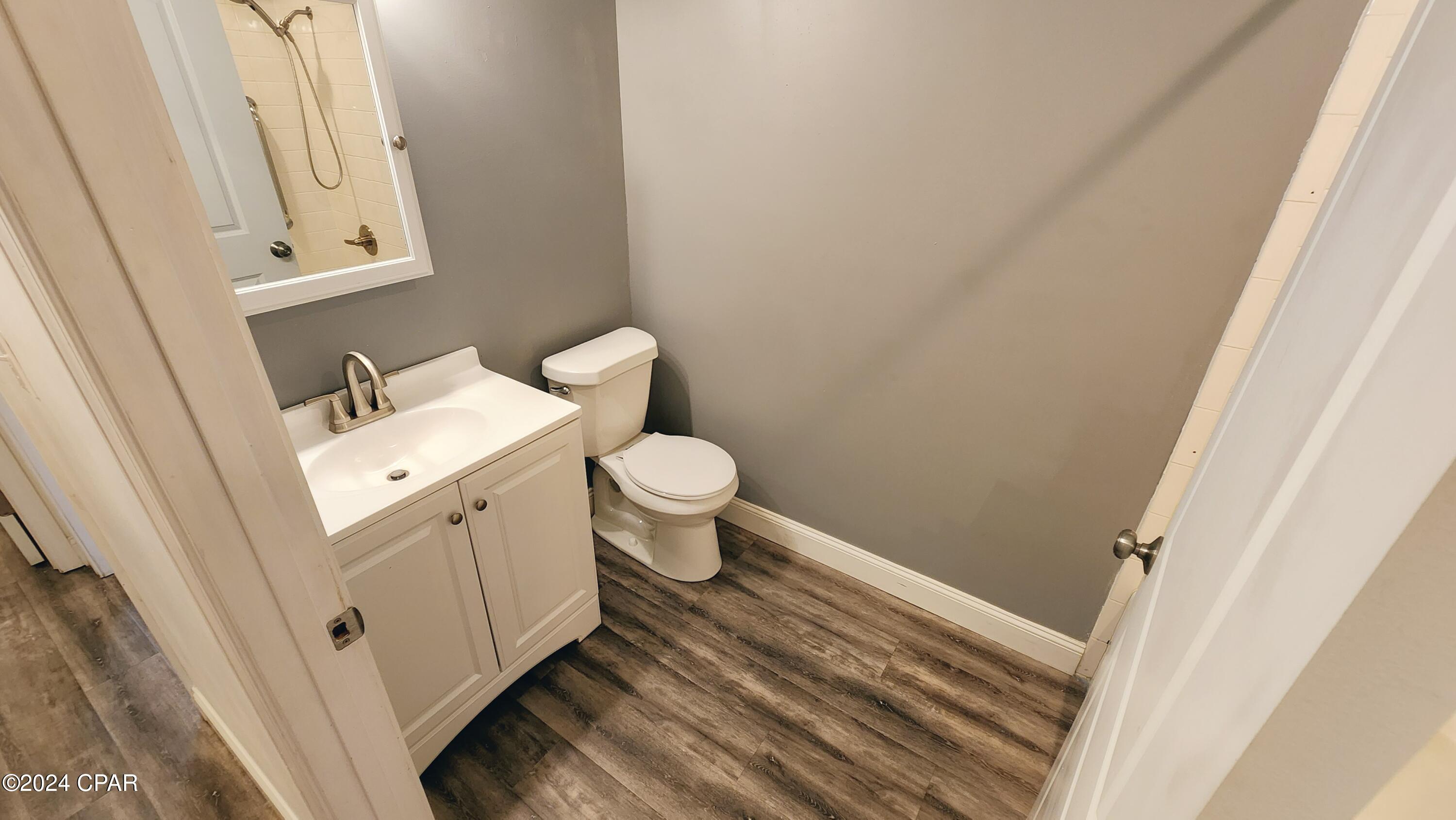 [No Recorded Subdiv] - Residential Lease