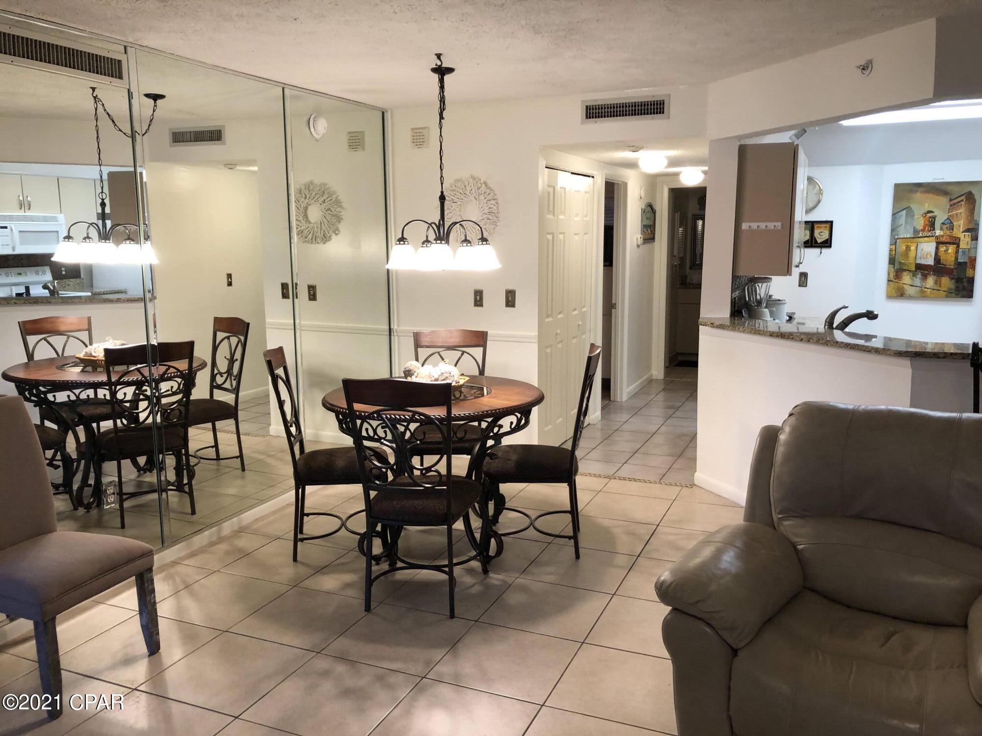 Summerhouse Condo. - Residential