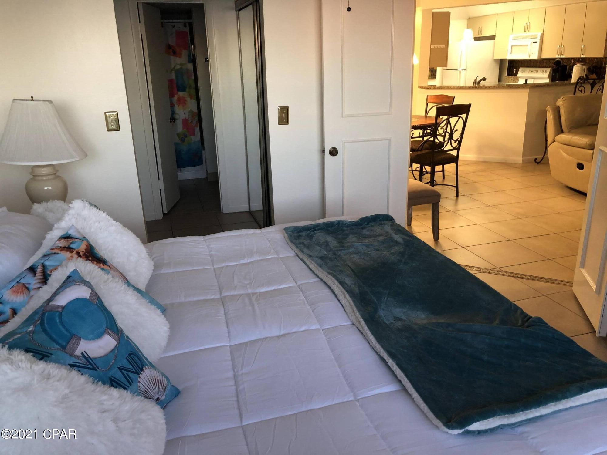 Summerhouse Condo. - Residential