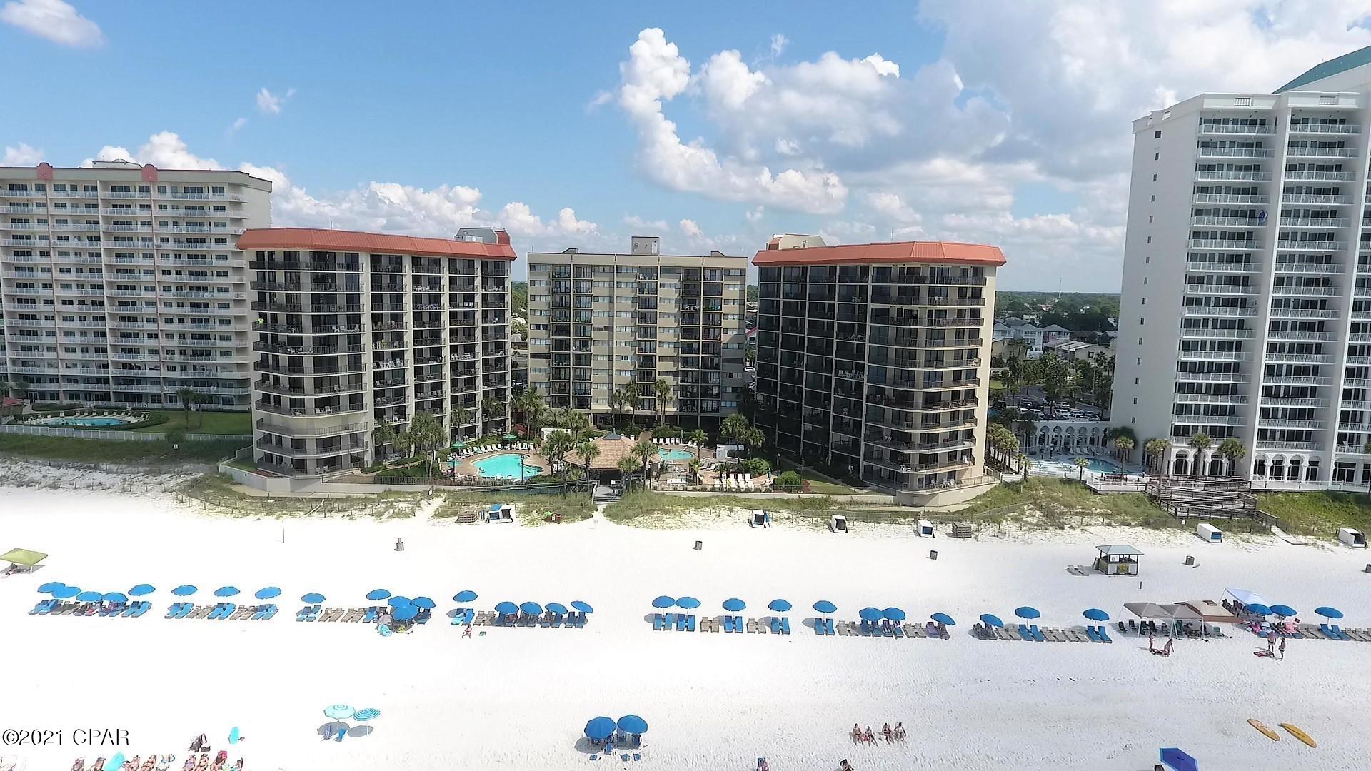 Summerhouse Condo. - Residential