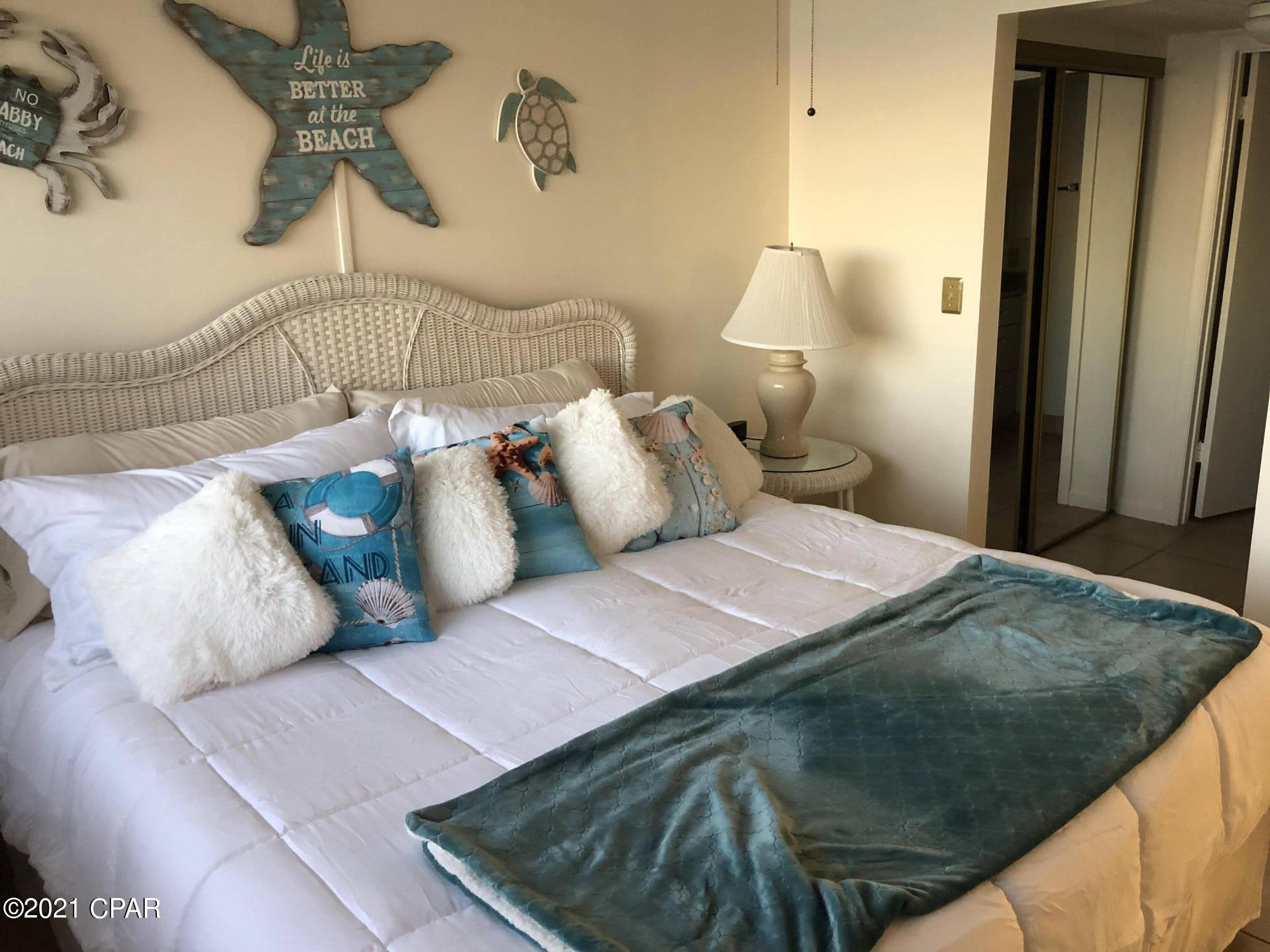 Summerhouse Condo. - Residential