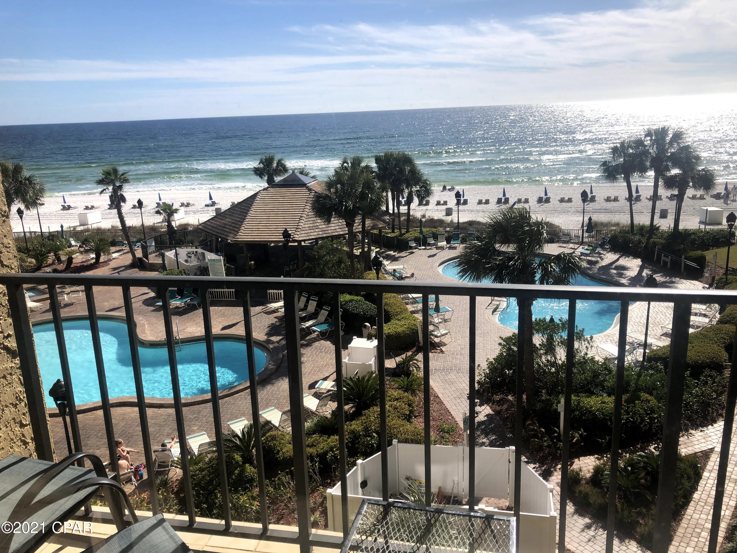 Summerhouse Condo. - Residential