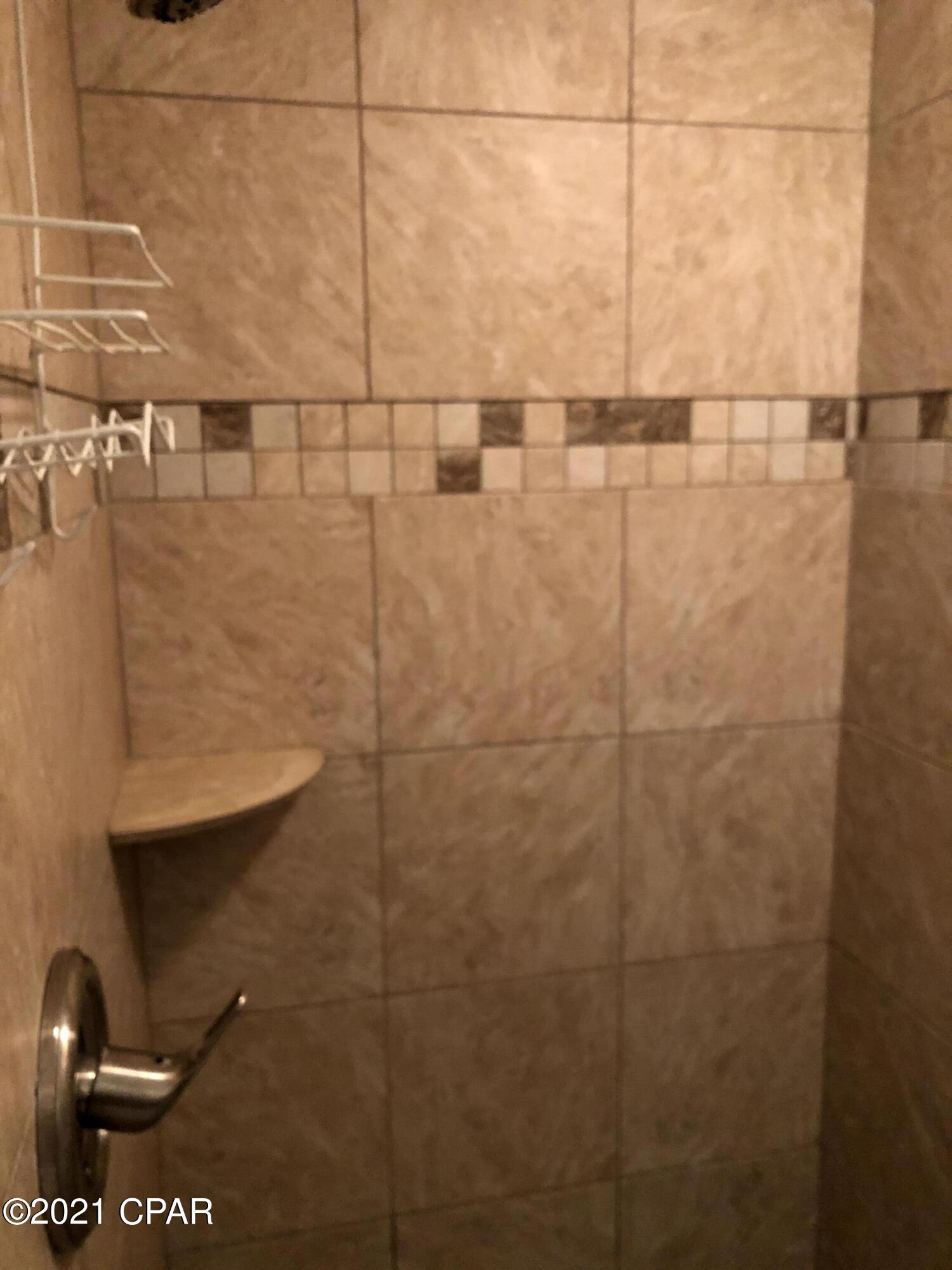 Summerhouse Condo. - Residential