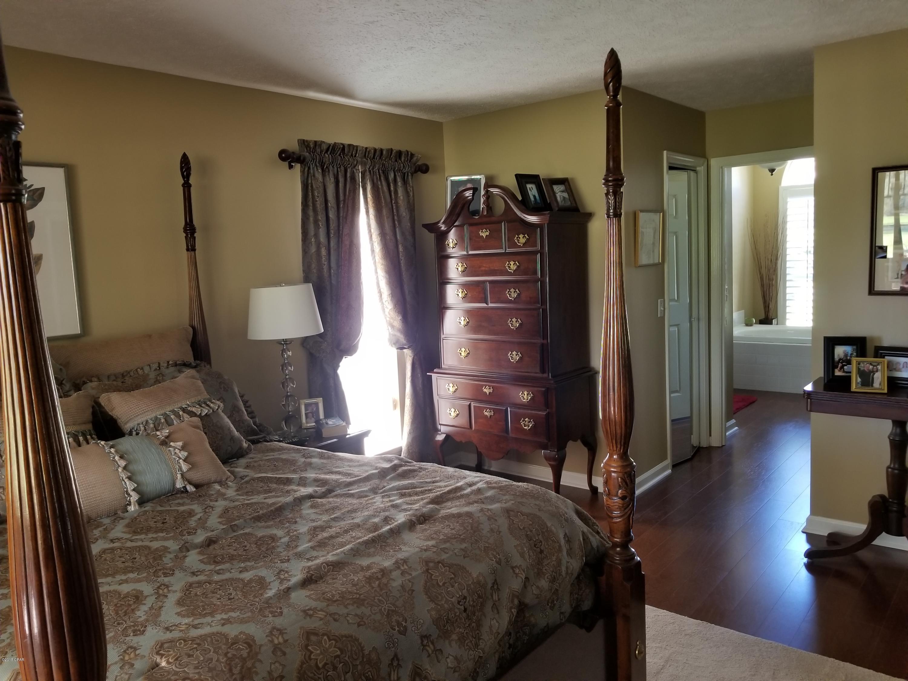 Bay Breeze - Residential