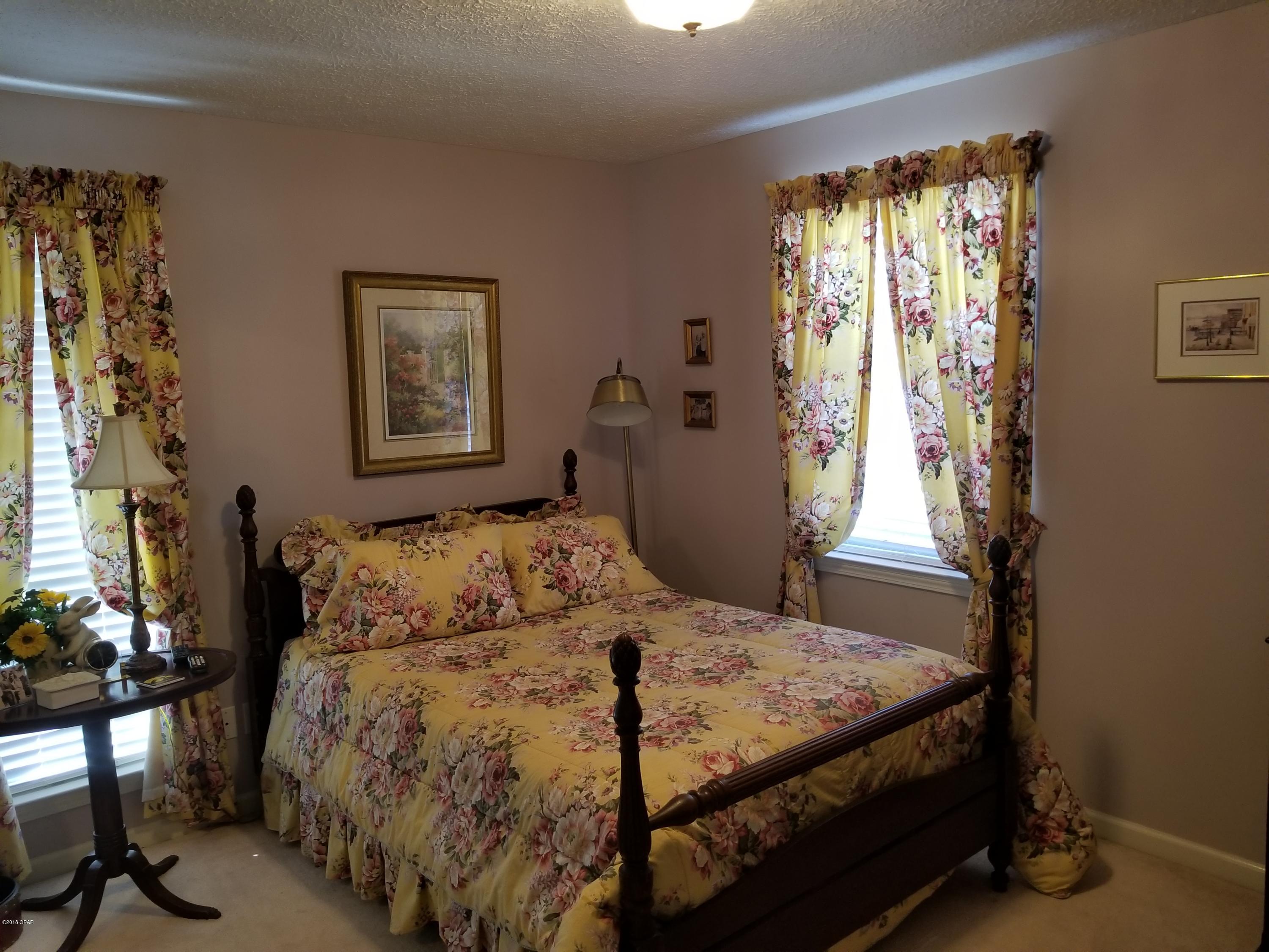 Bay Breeze - Residential