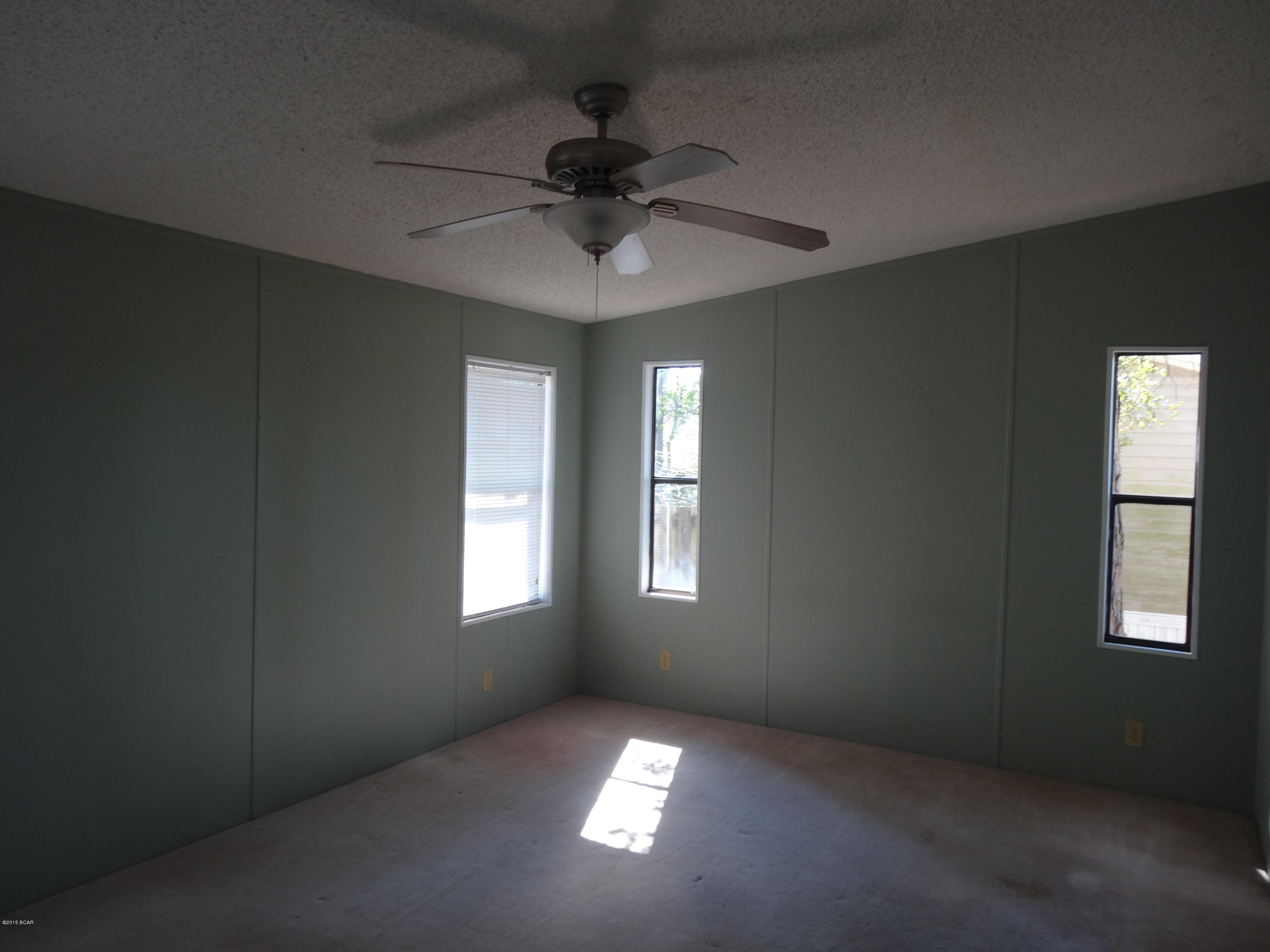 North Lagoon Oaks 7th Add - Residential