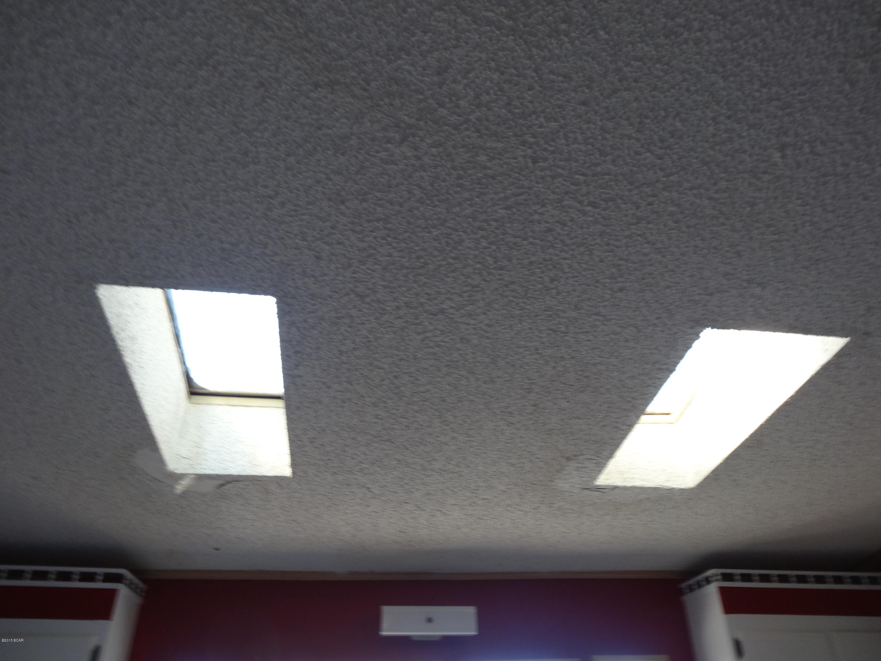 North Lagoon Oaks 7th Add - Residential