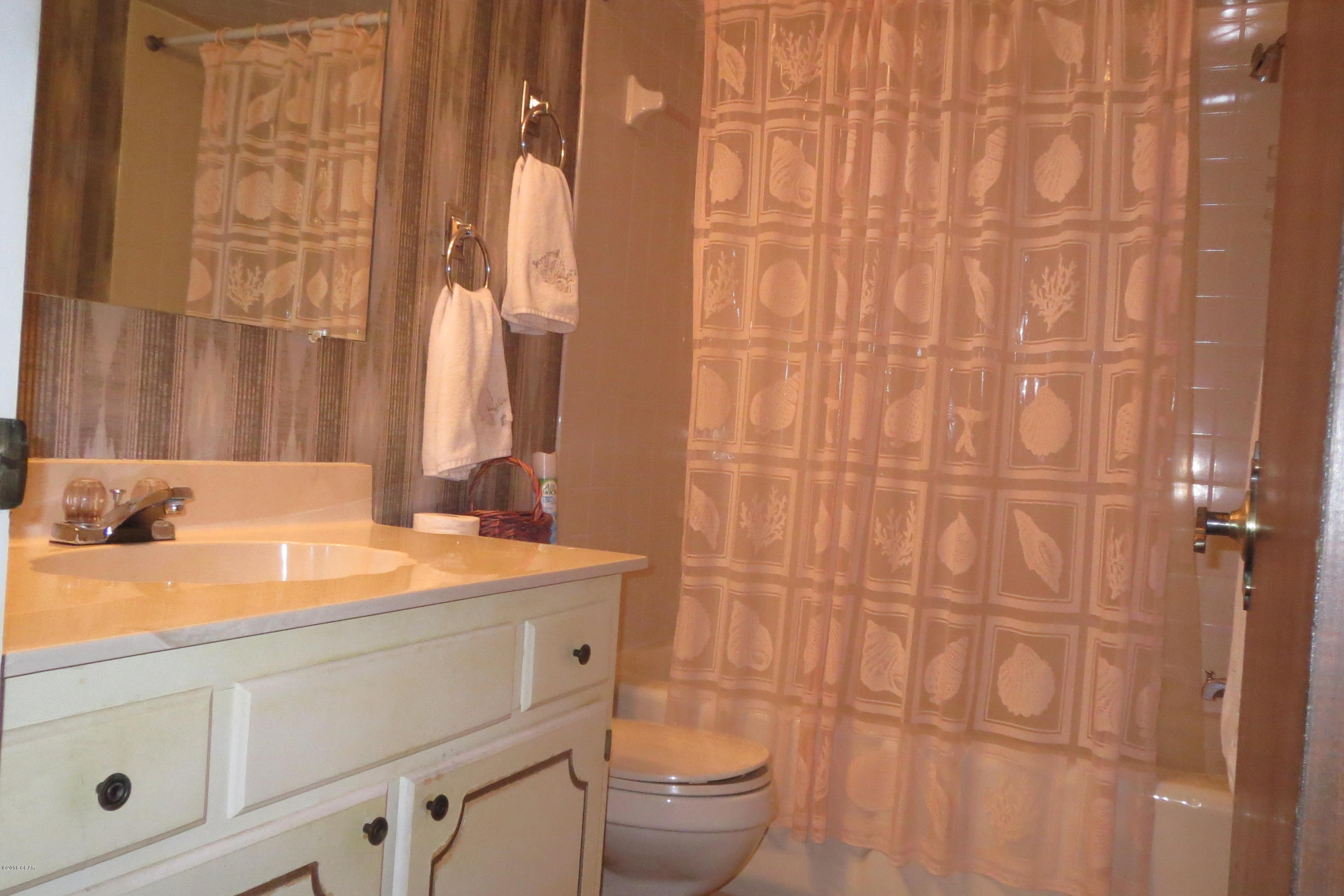 Regency Towers - Residential