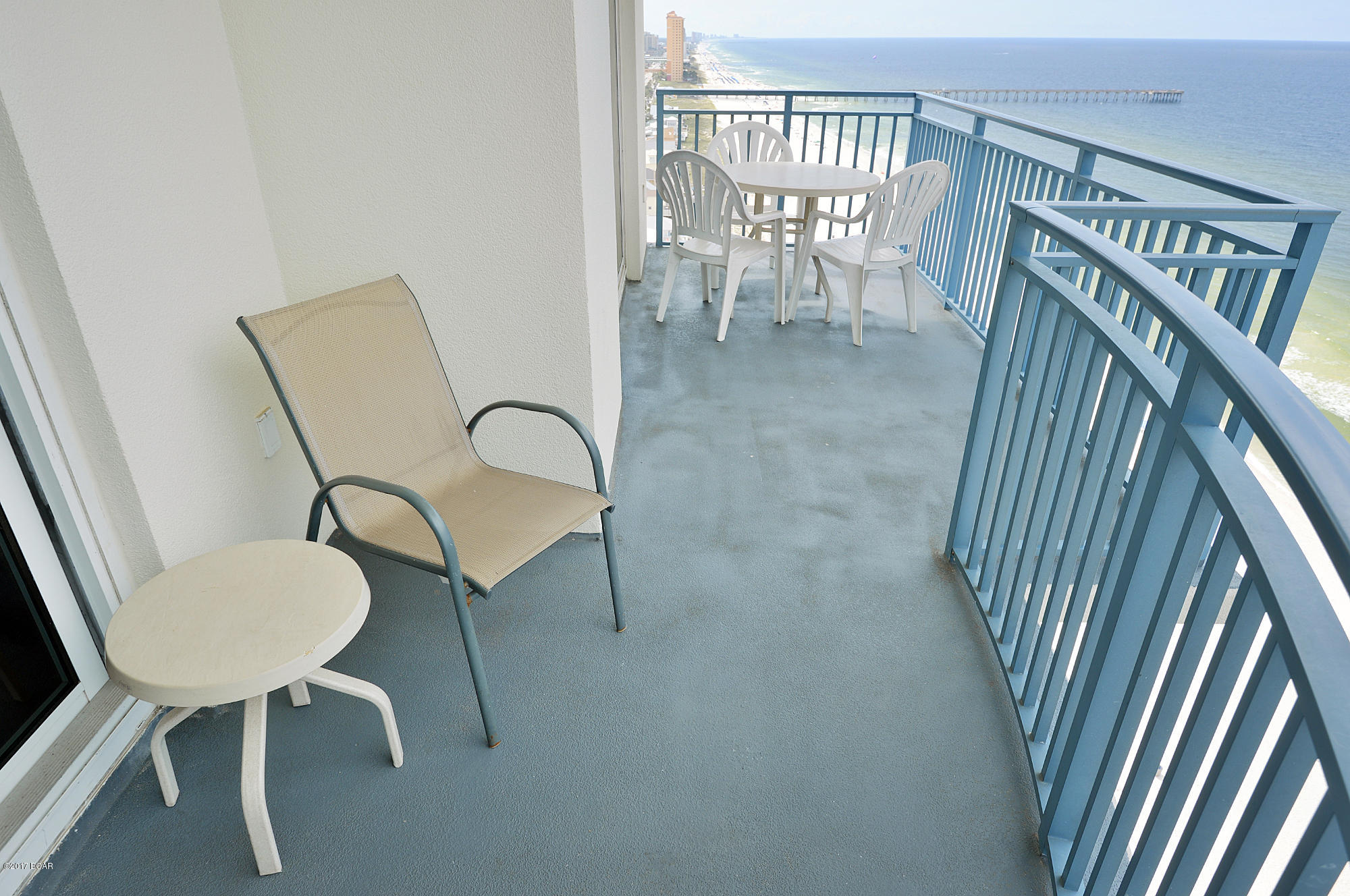 Sterling Breeze - Residential