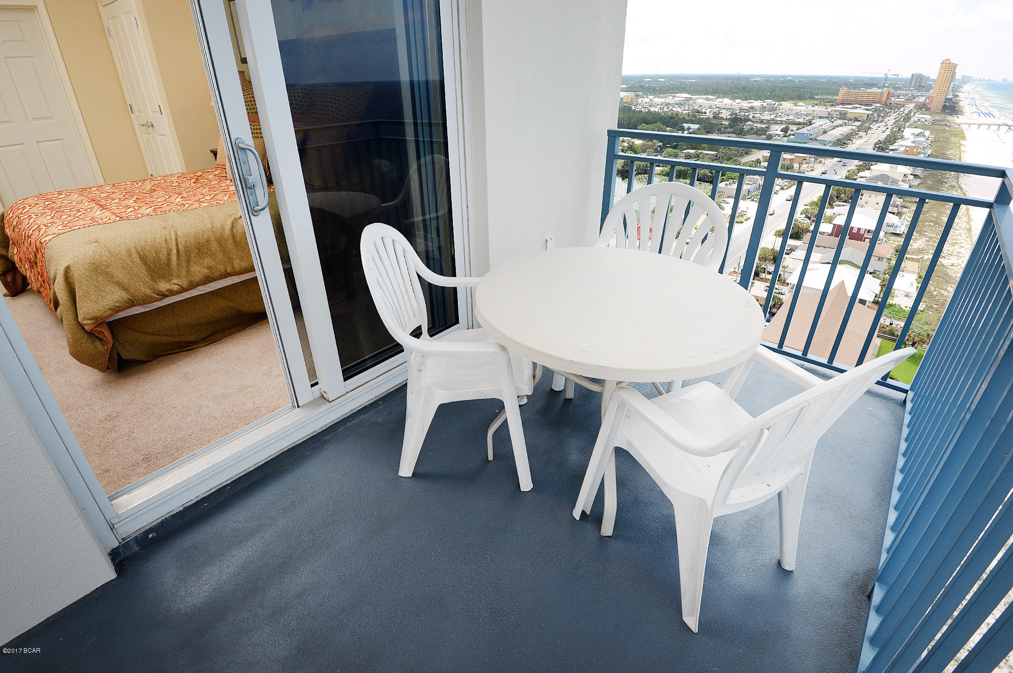 Sterling Breeze - Residential