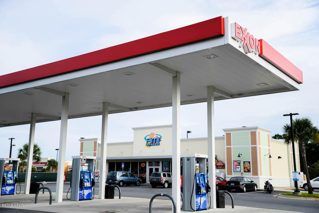 Breakfast Point - Residential