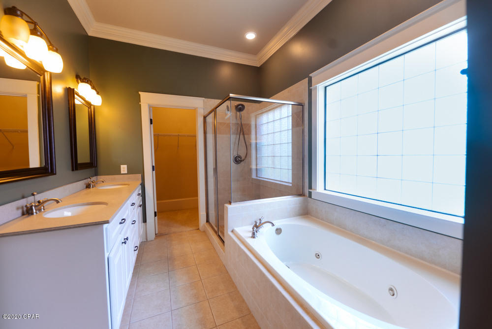 Hawks Landing - Residential