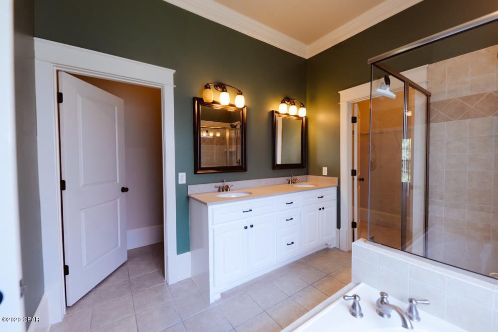 Hawks Landing - Residential