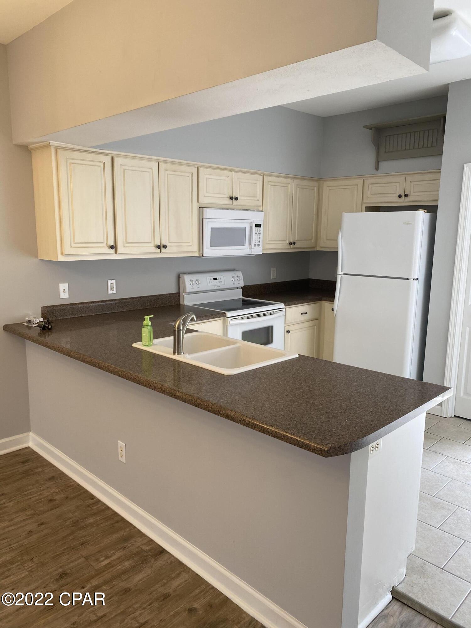 Annabella's Townhomes - Residential