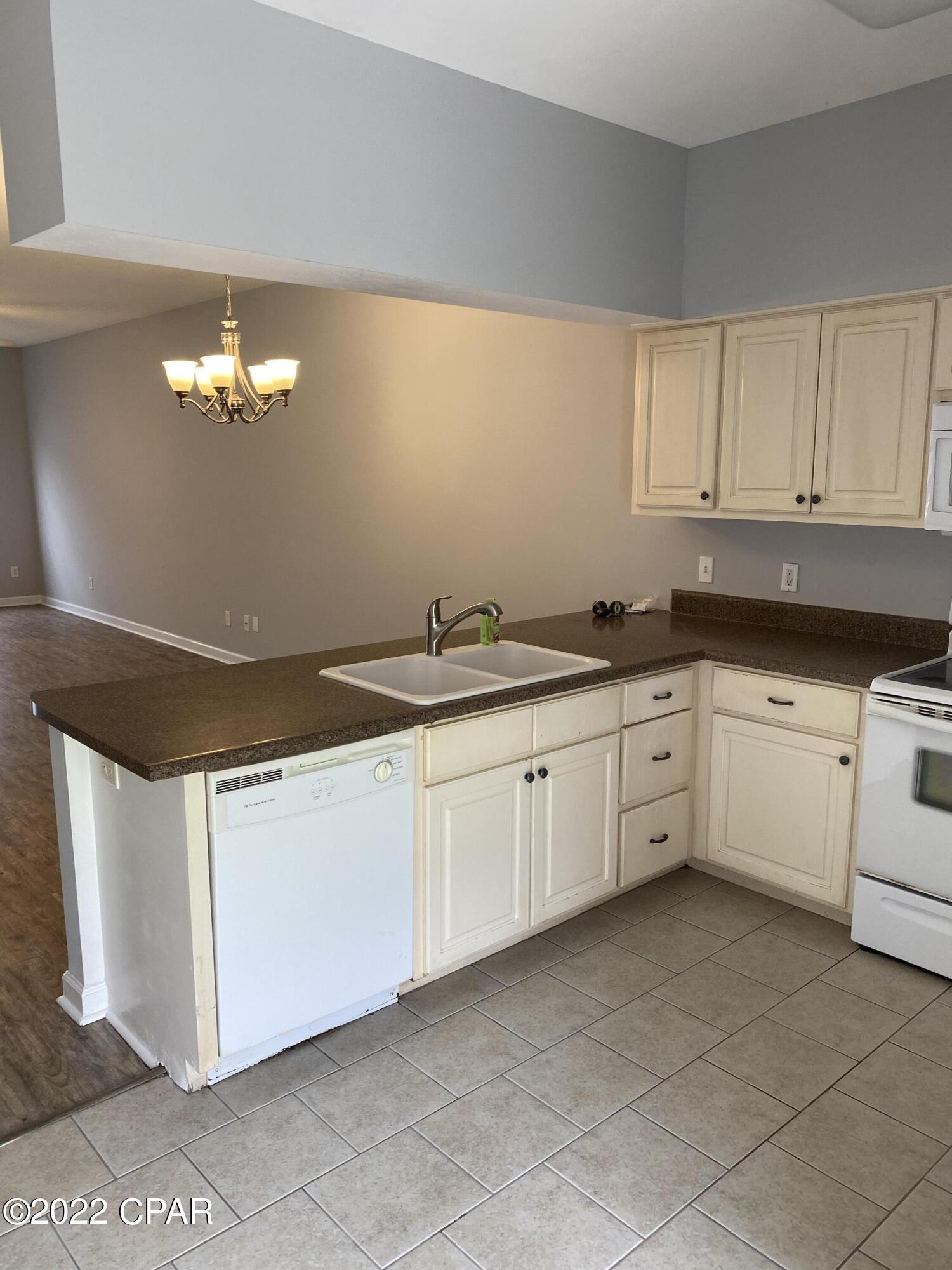 Annabella's Townhomes - Residential