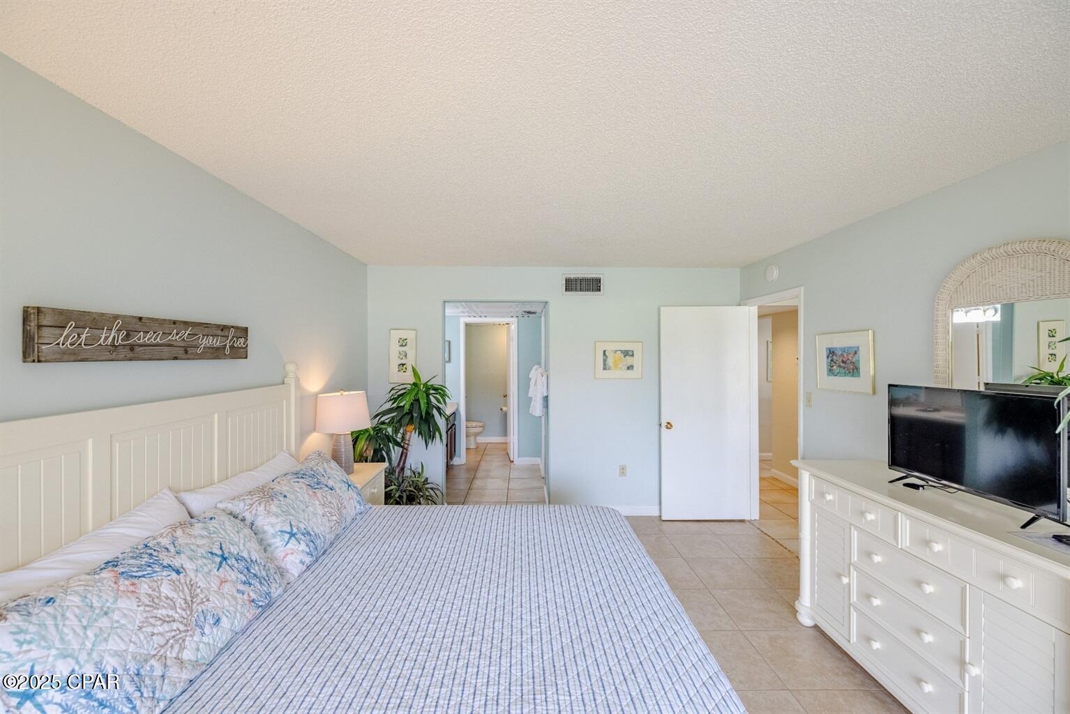 Edgewater Golf Villas IV - Residential