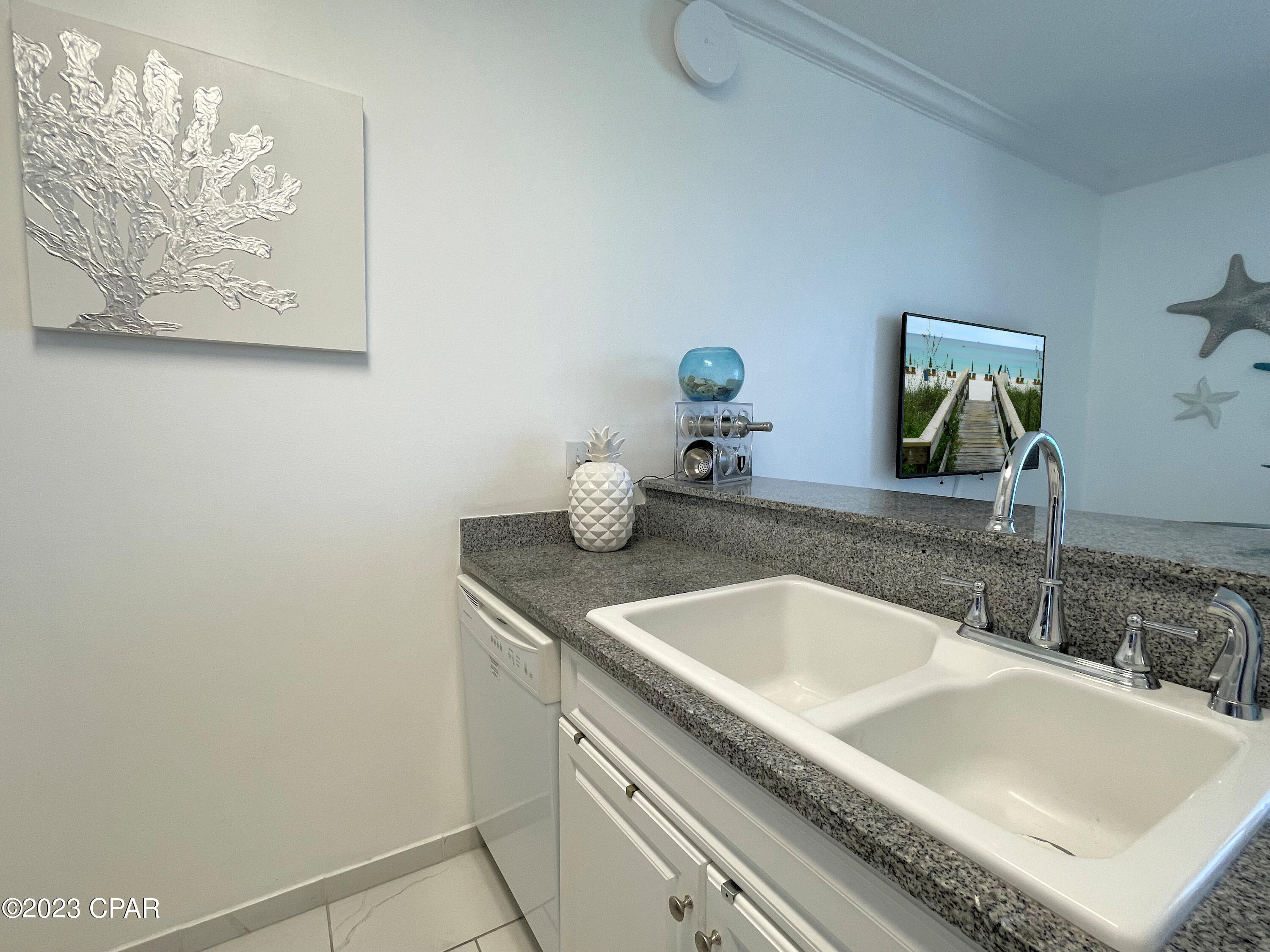 Twin Palms Resort - Residential