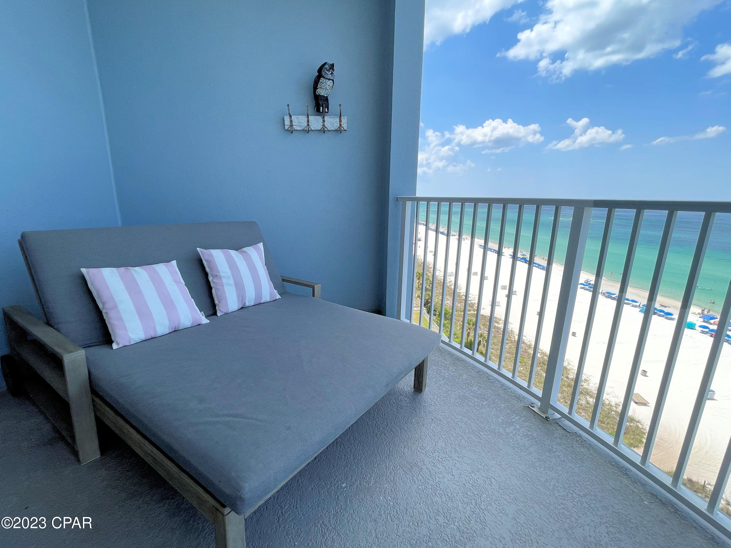 Twin Palms Resort - Residential