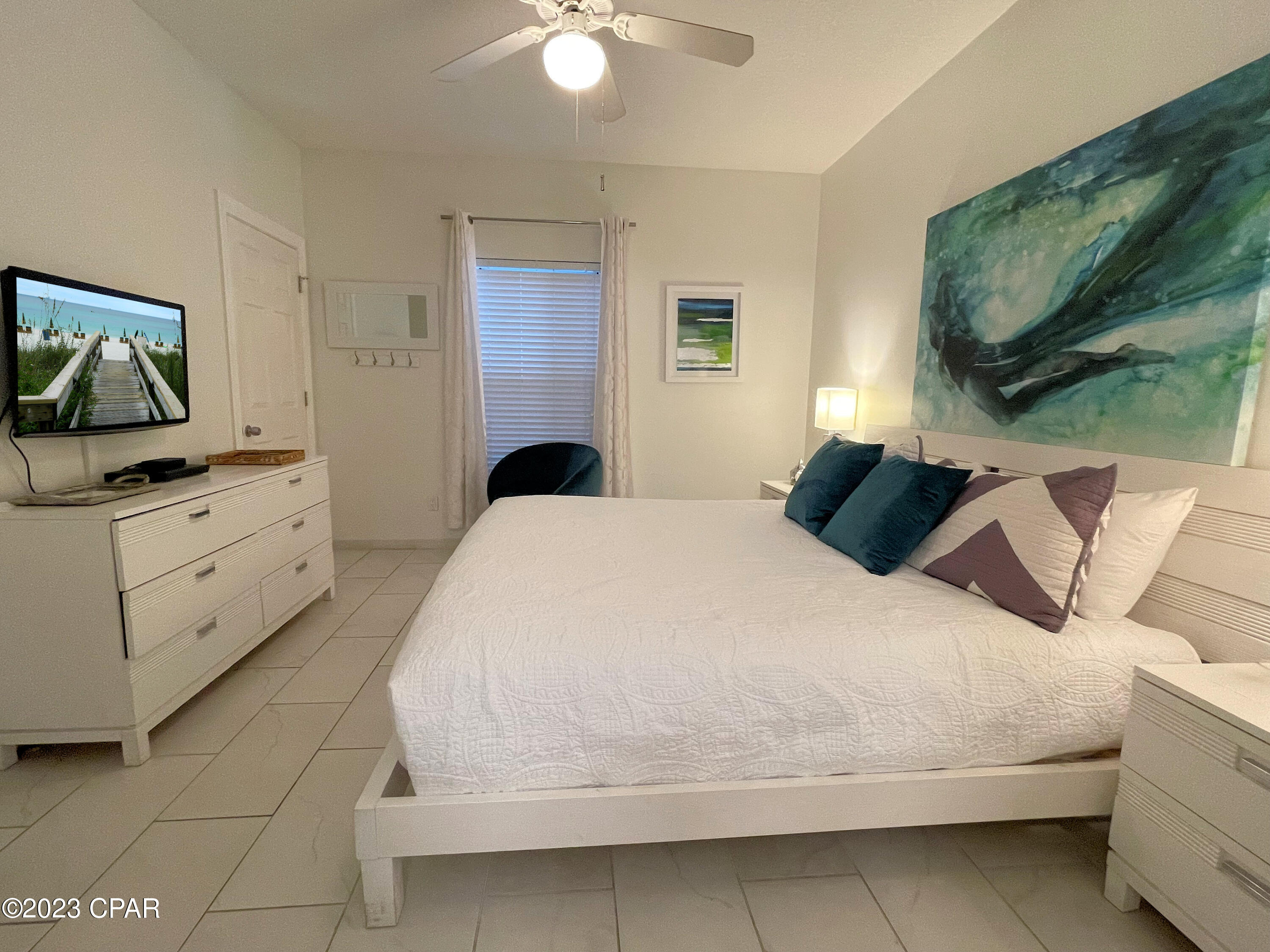 Twin Palms Resort - Residential