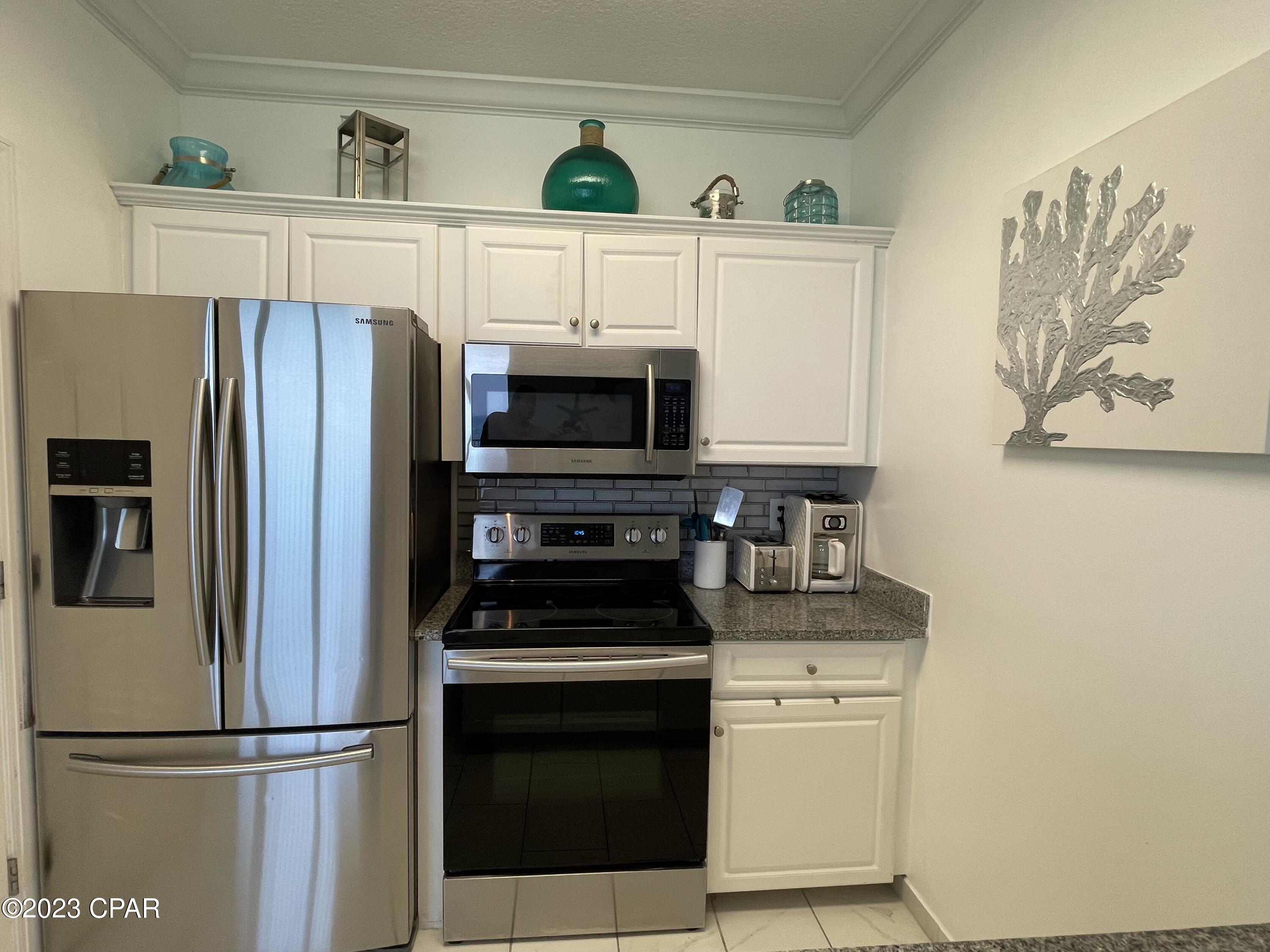 Twin Palms Resort - Residential