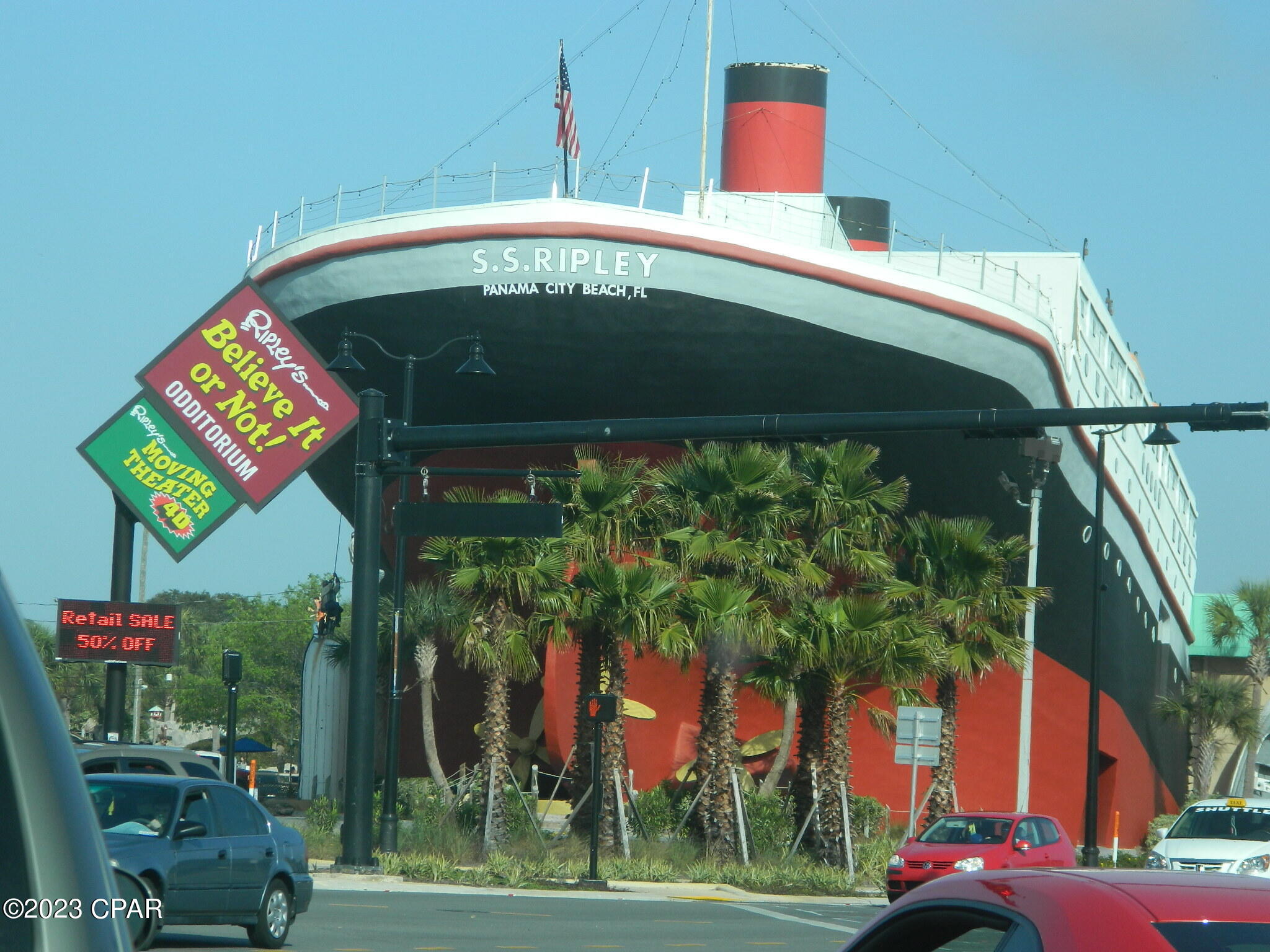 Twin Palms Resort - Residential