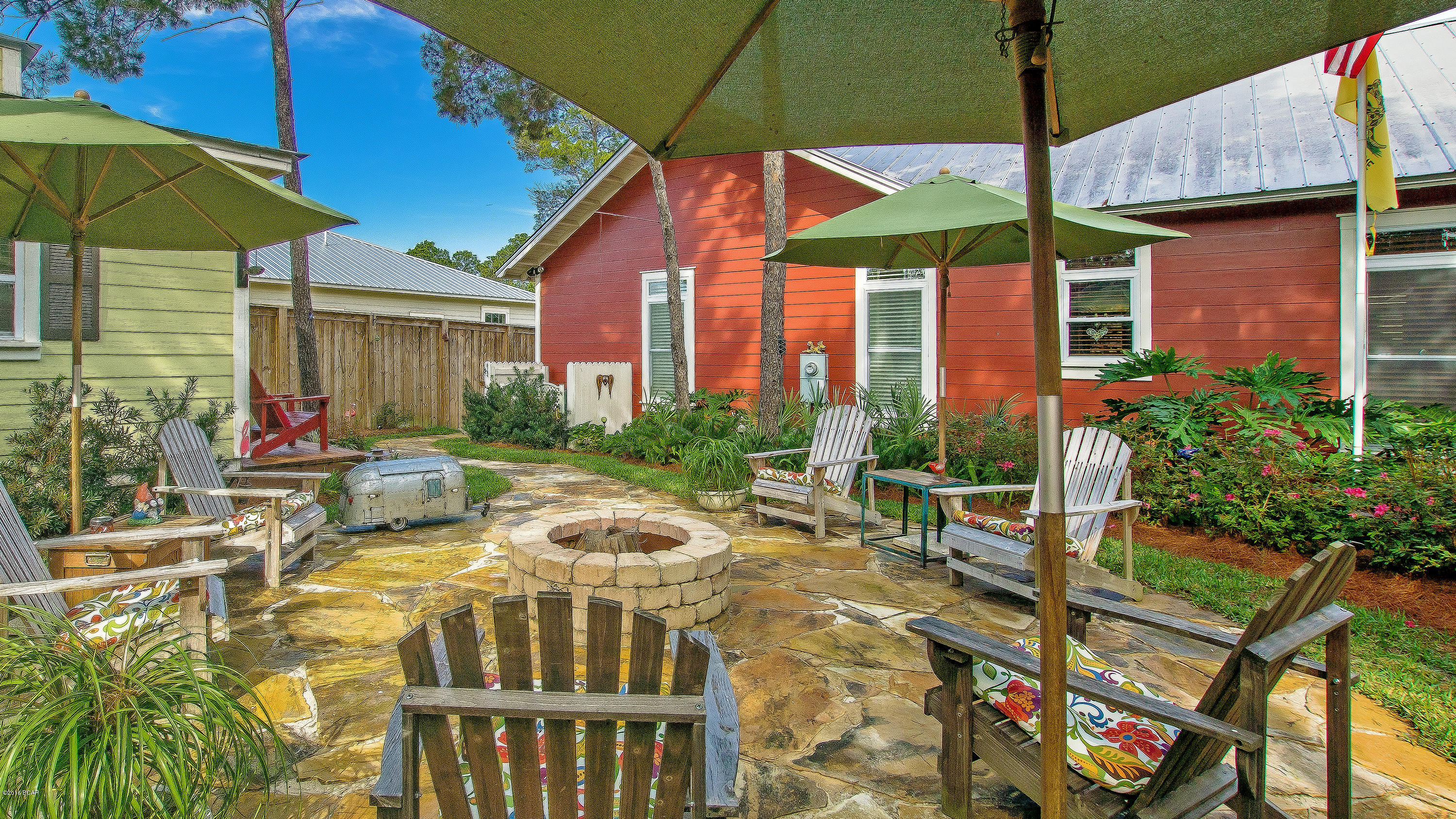 Paradise Grove - Residential