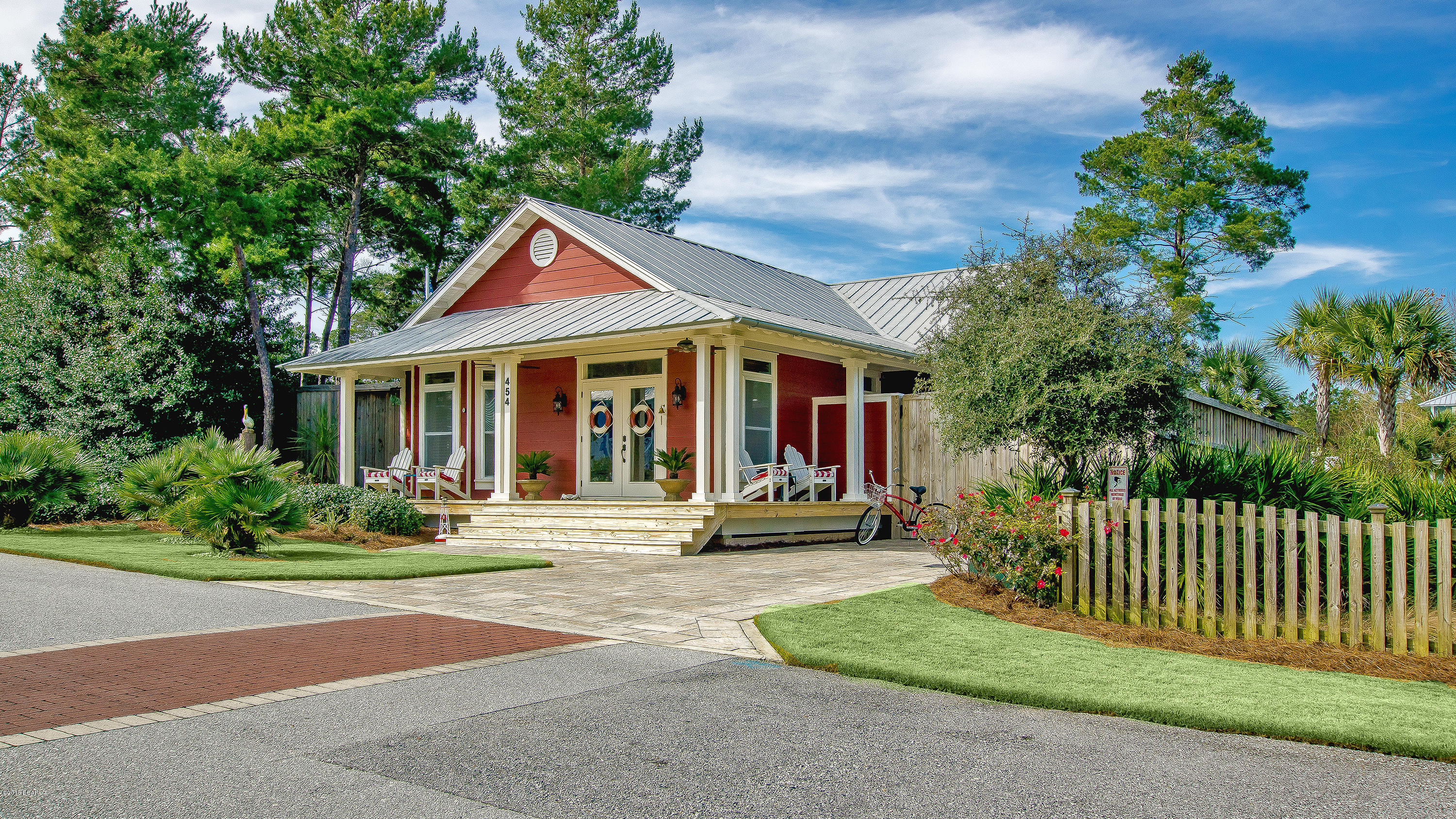 Paradise Grove - Residential