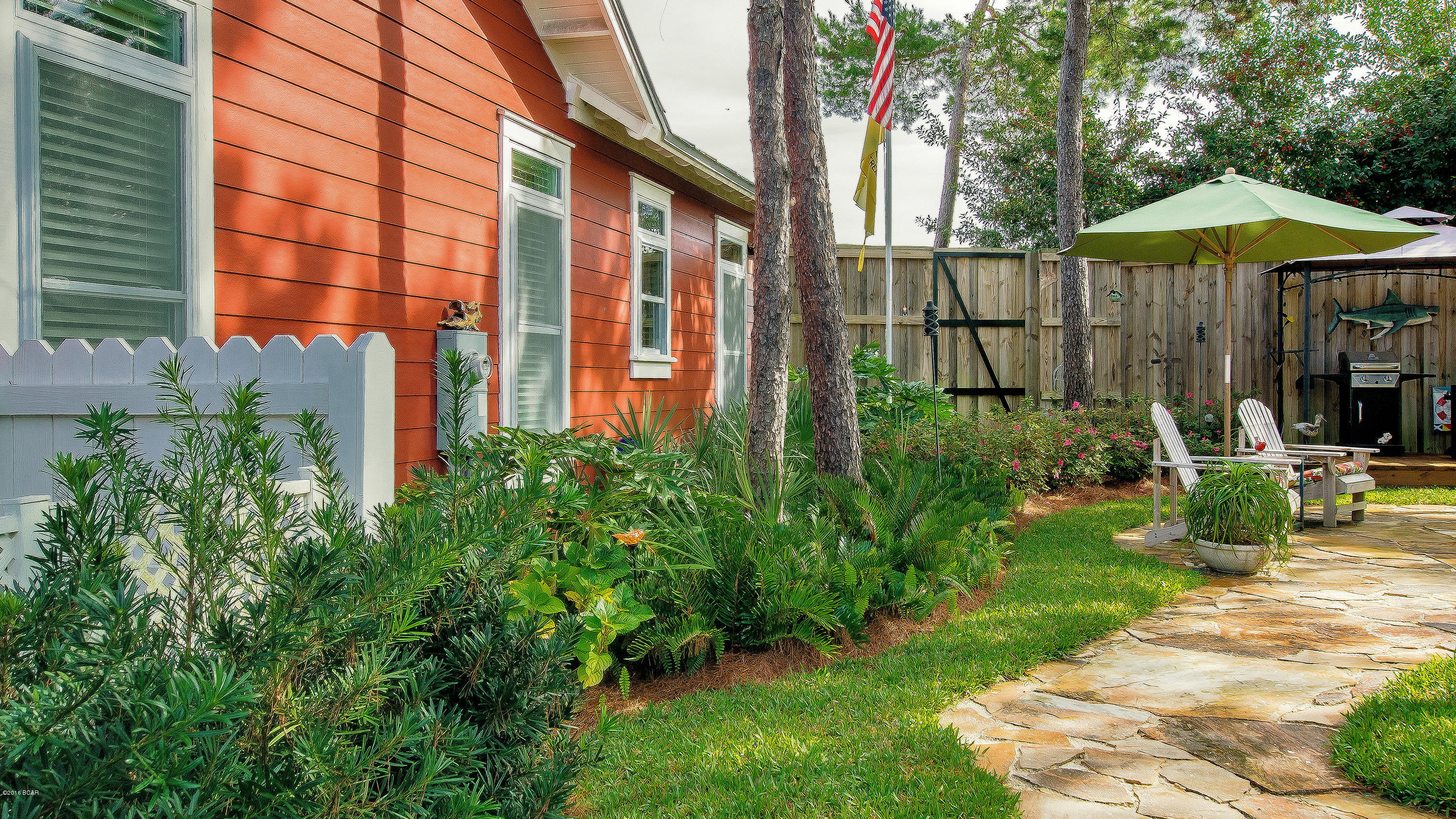 Paradise Grove - Residential