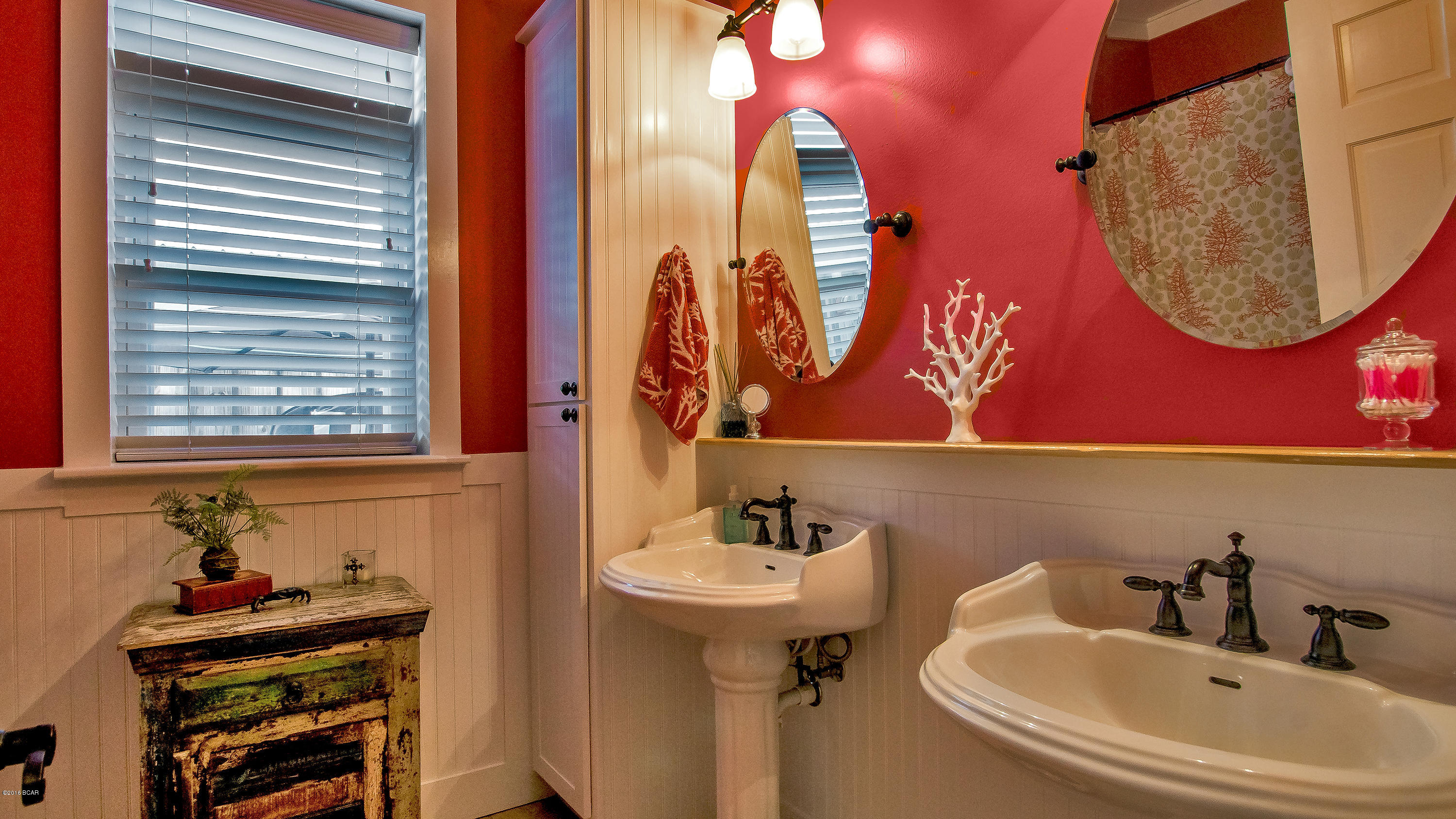 Paradise Grove - Residential