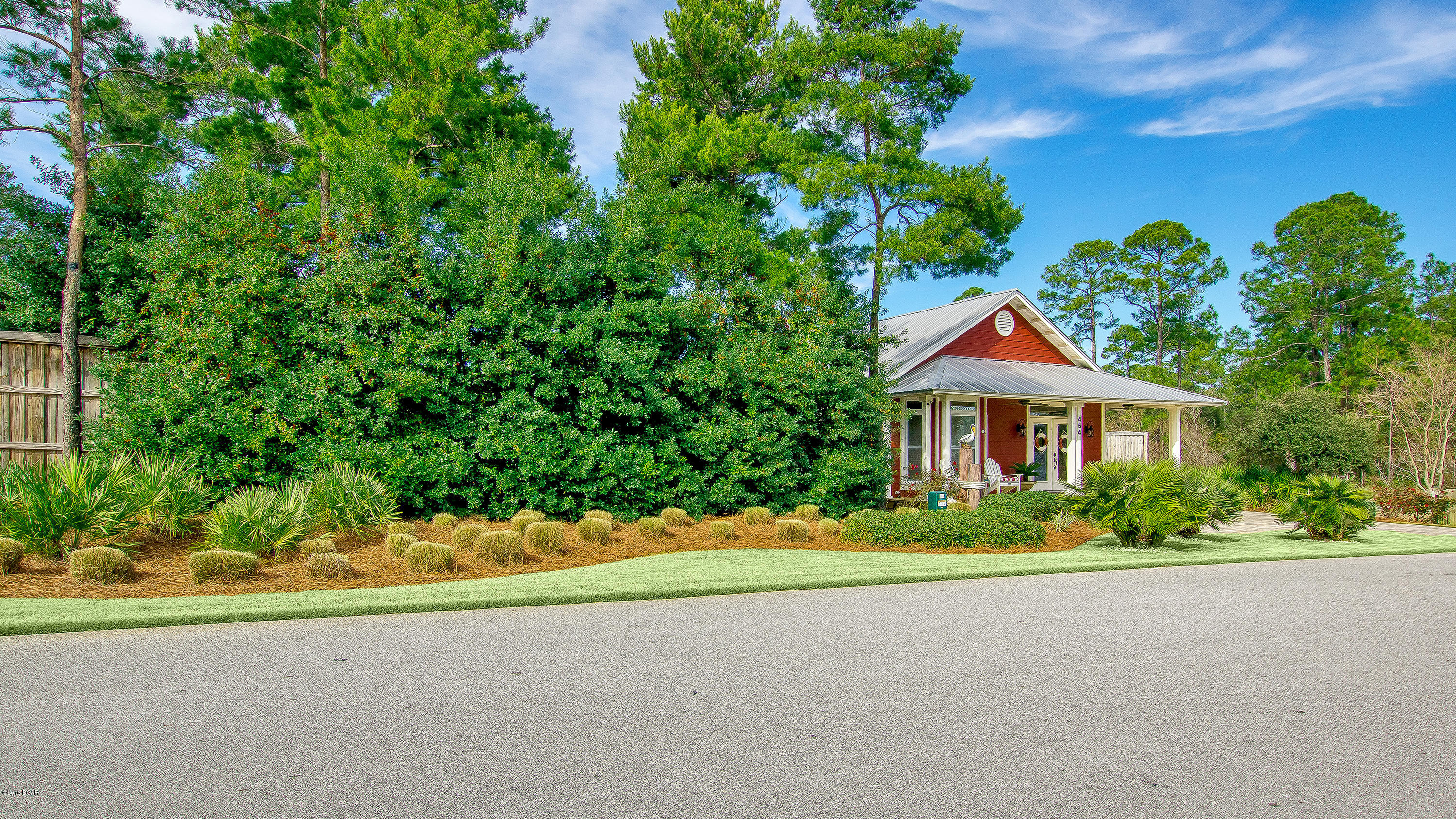 Paradise Grove - Residential