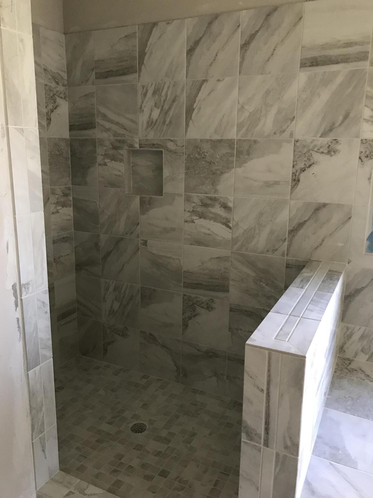 The Meadows & The Pointe - Residential