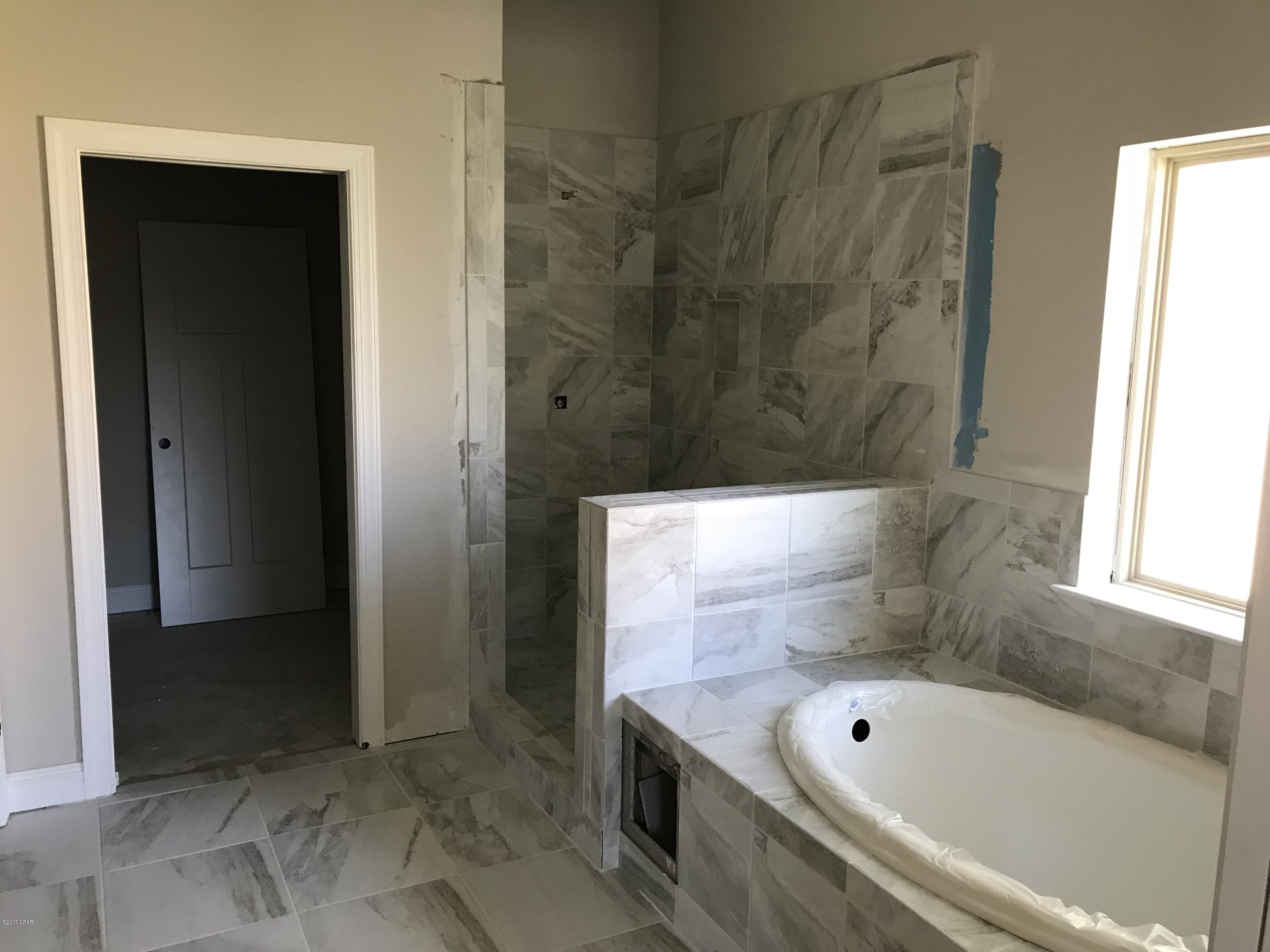 The Meadows & The Pointe - Residential