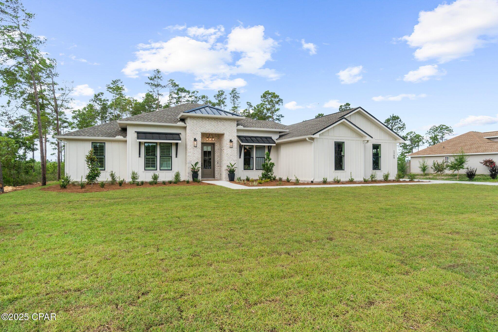 Pinebrook - Residential