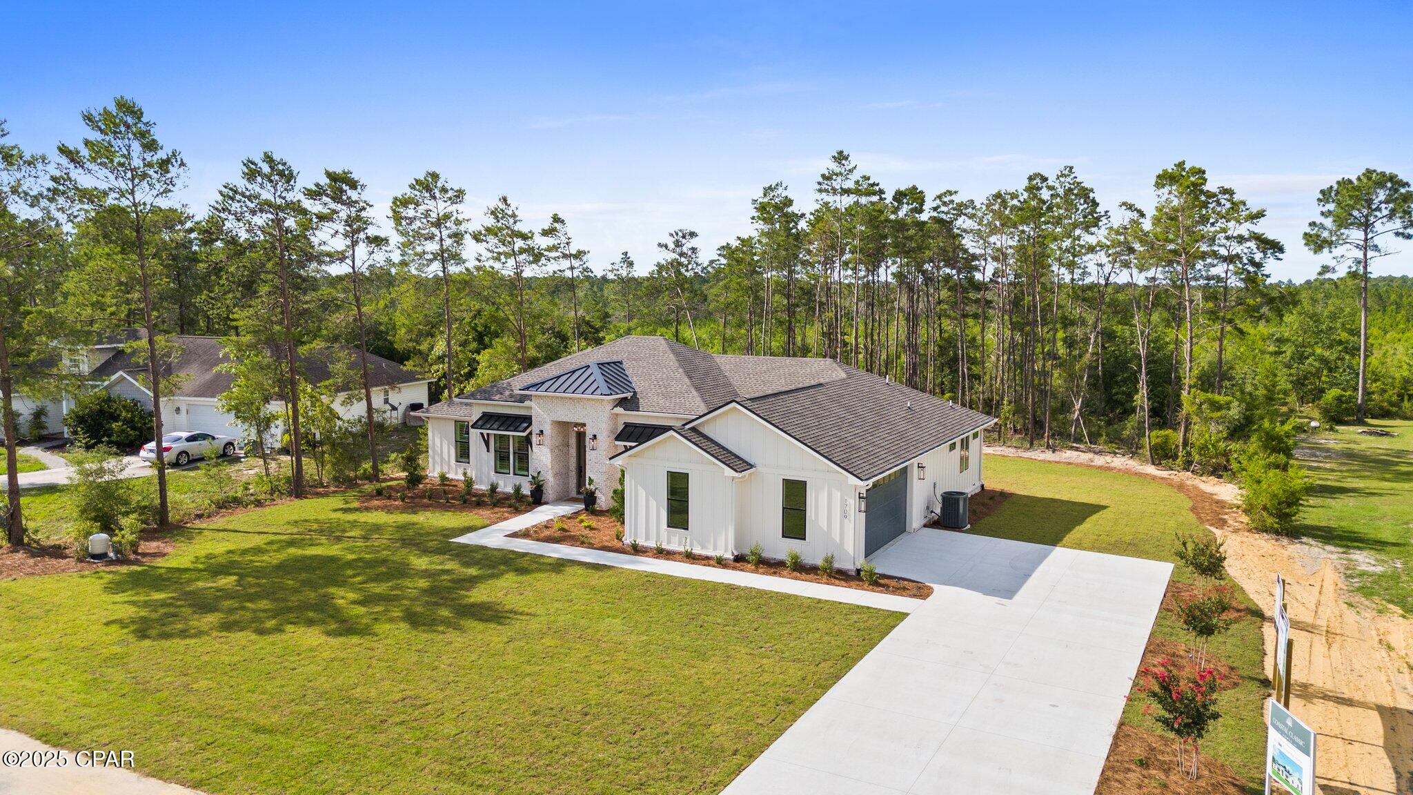 Pinebrook - Residential